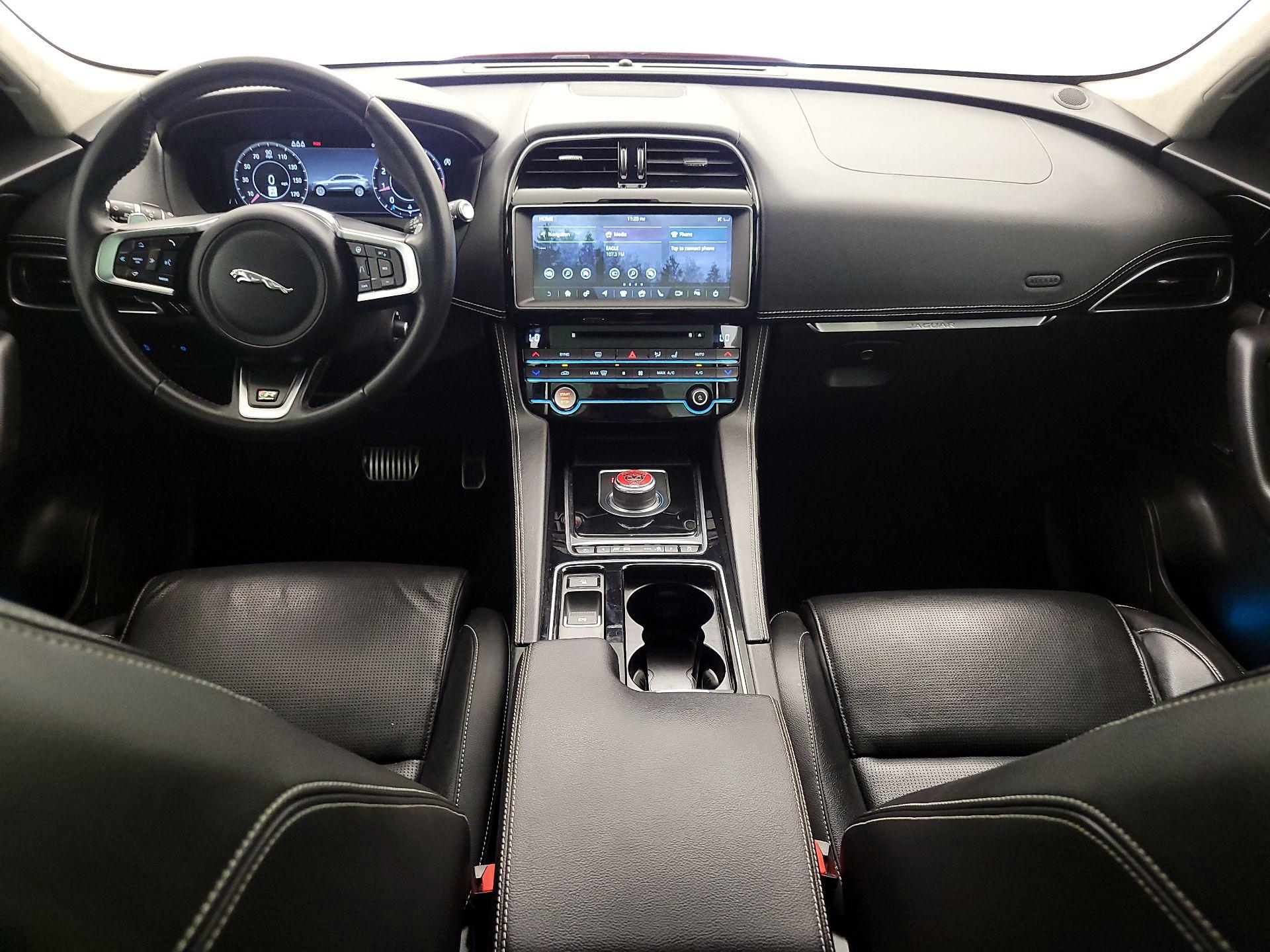 Thumbnail: 2020 Jaguar F-Pace - 9