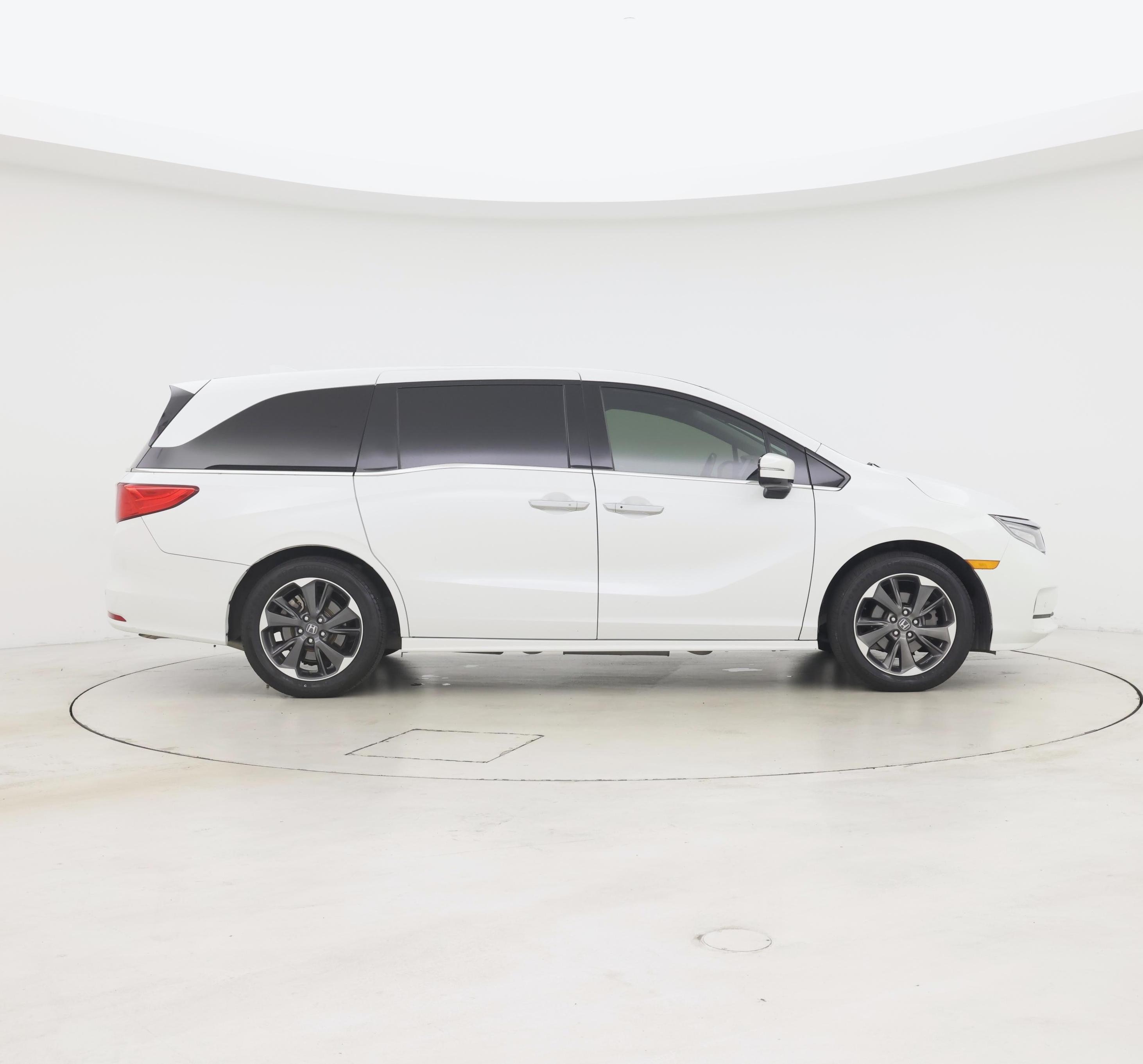 Thumbnail: 2022 Honda Odyssey - 7