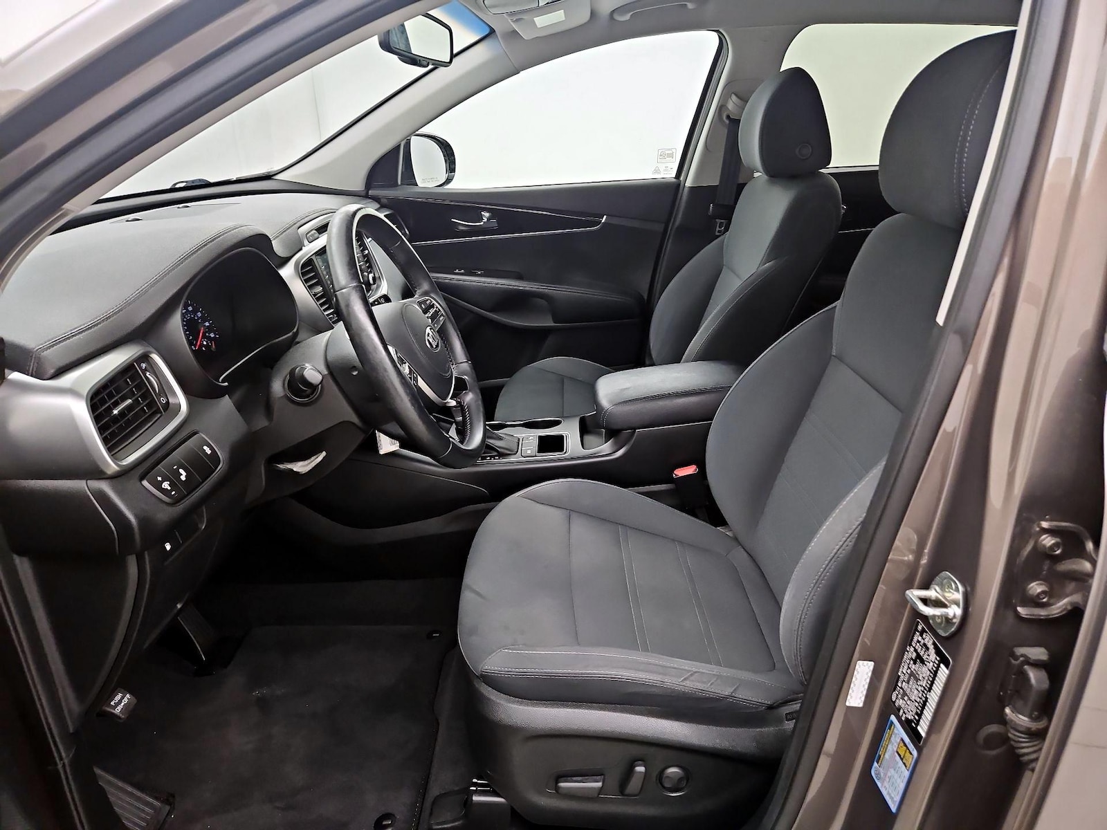 2019 Kia Sorento LX - Photo 12