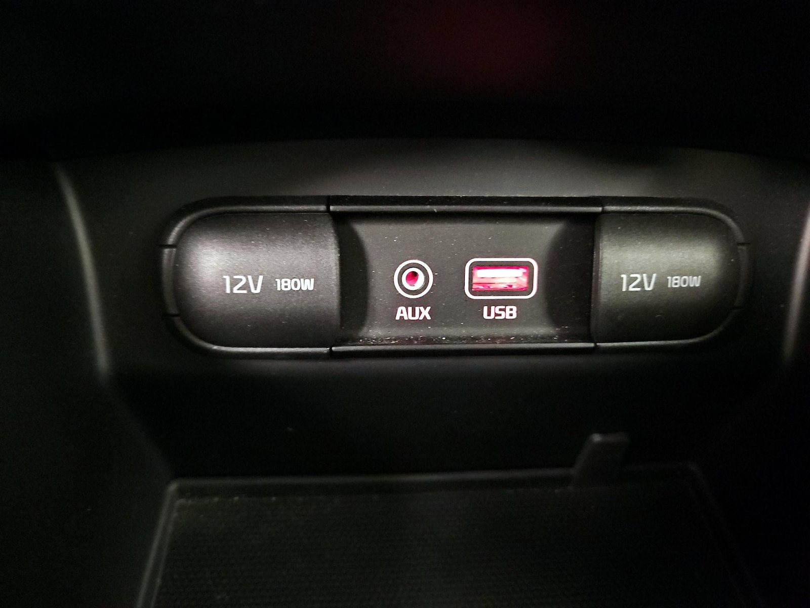 2019 Kia Sorento LX - Photo 19