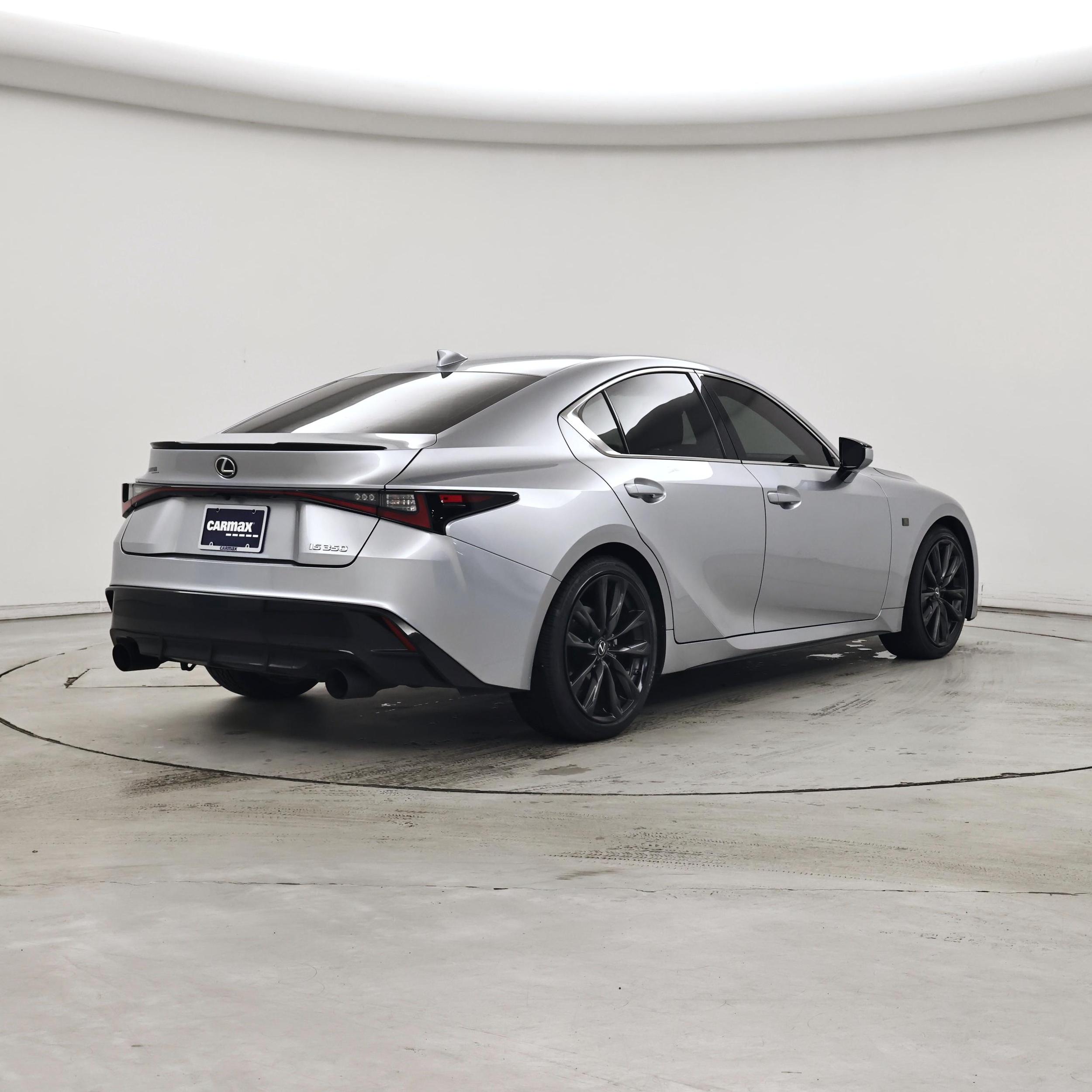Thumbnail: 2024 Lexus IS - 8