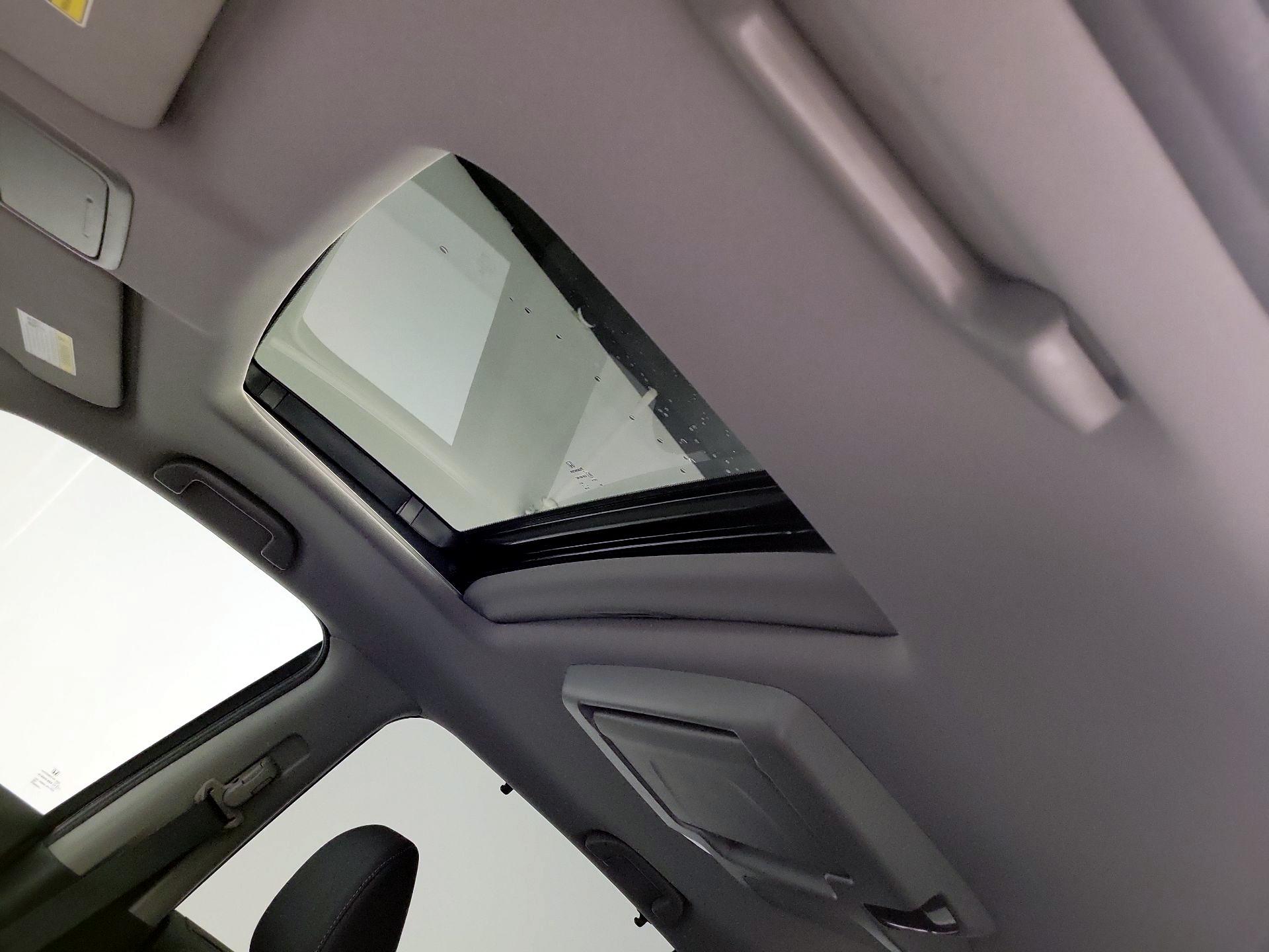 Thumbnail: 2020 Honda Pilot - 20