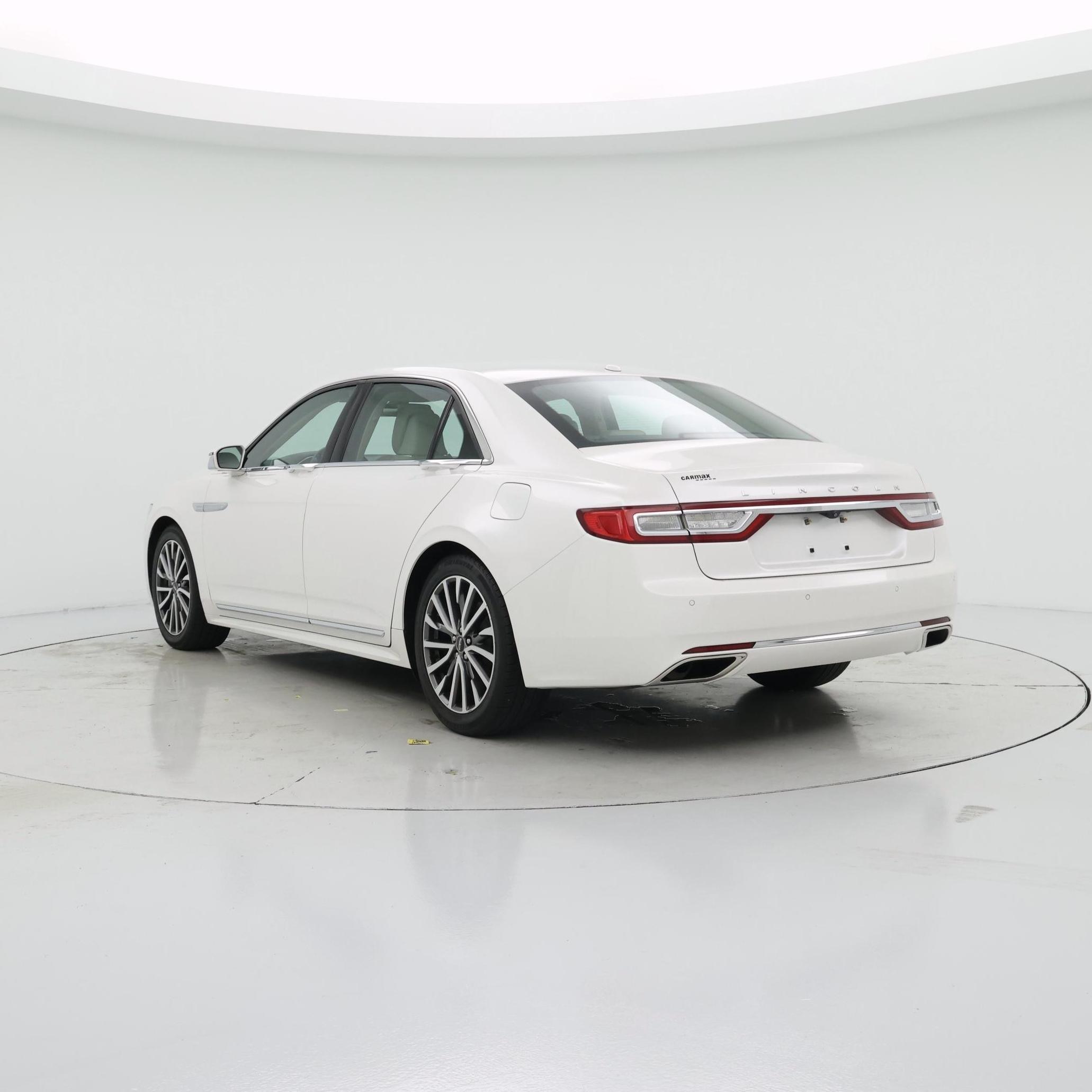 Thumbnail: 2017 Lincoln Continental - 2