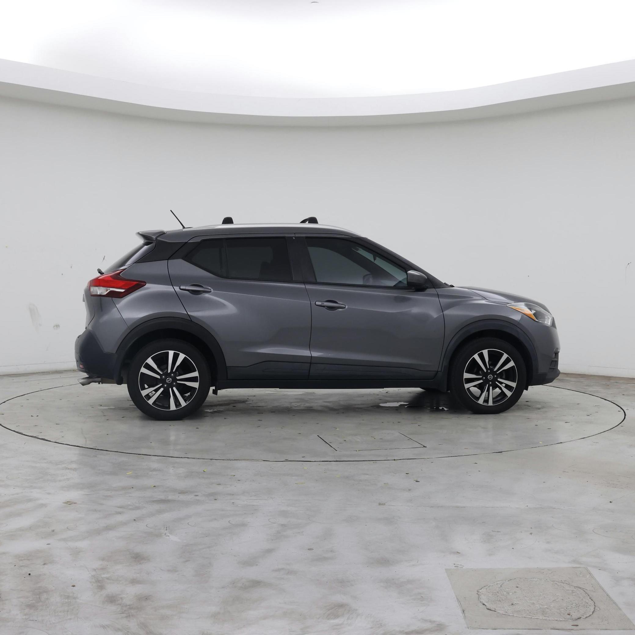 Thumbnail: 2019 Nissan Kicks - 7