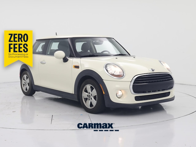 White 2017 MINI Cooper Hatchback Automatic