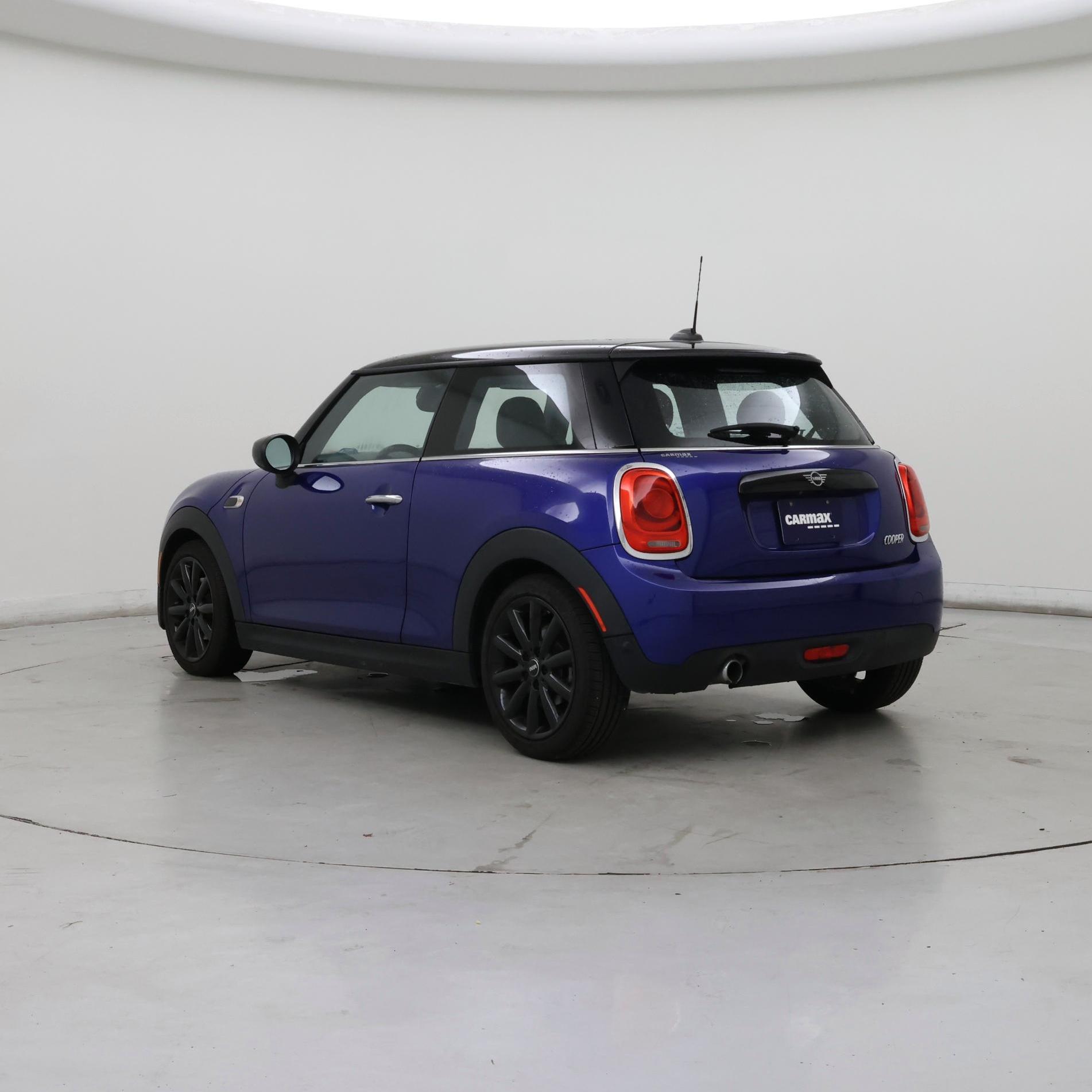 Thumbnail: 2021 MINI Cooper Hardtop - 2