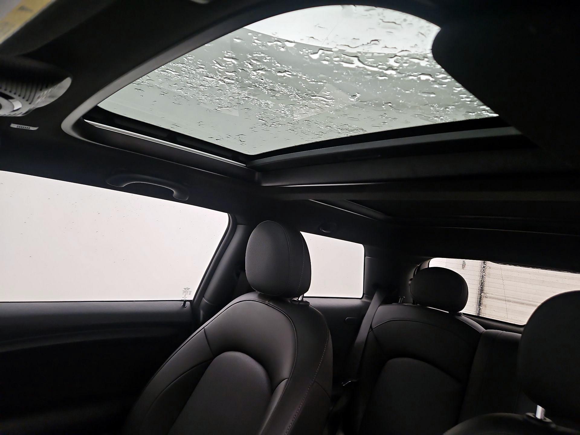 Thumbnail: 2021 MINI Cooper Hardtop - 19