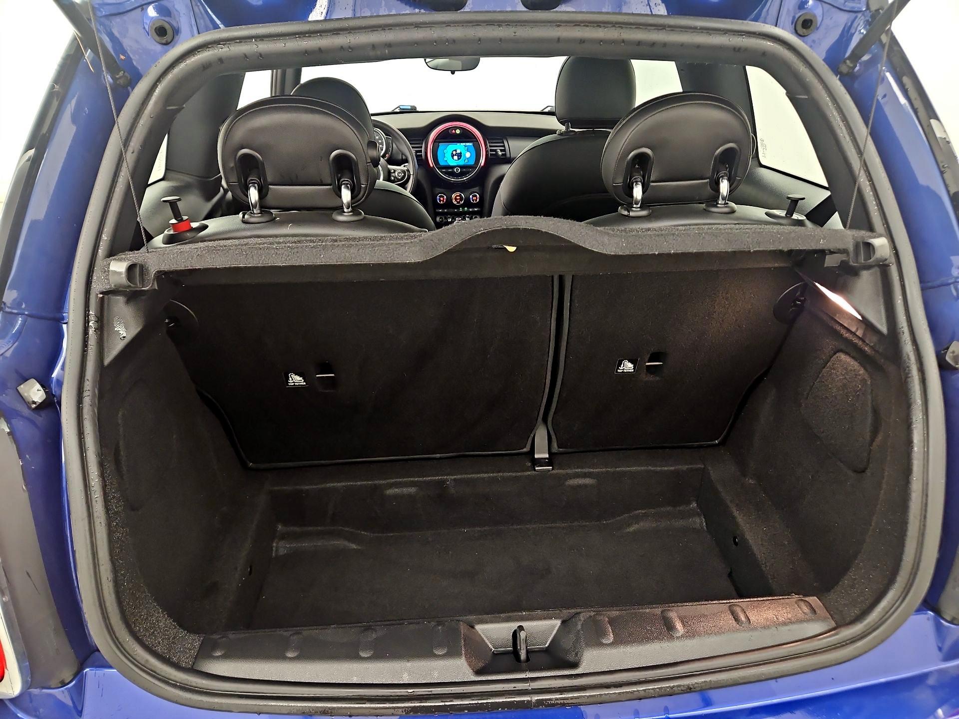 Thumbnail: 2021 MINI Cooper Hardtop - 20