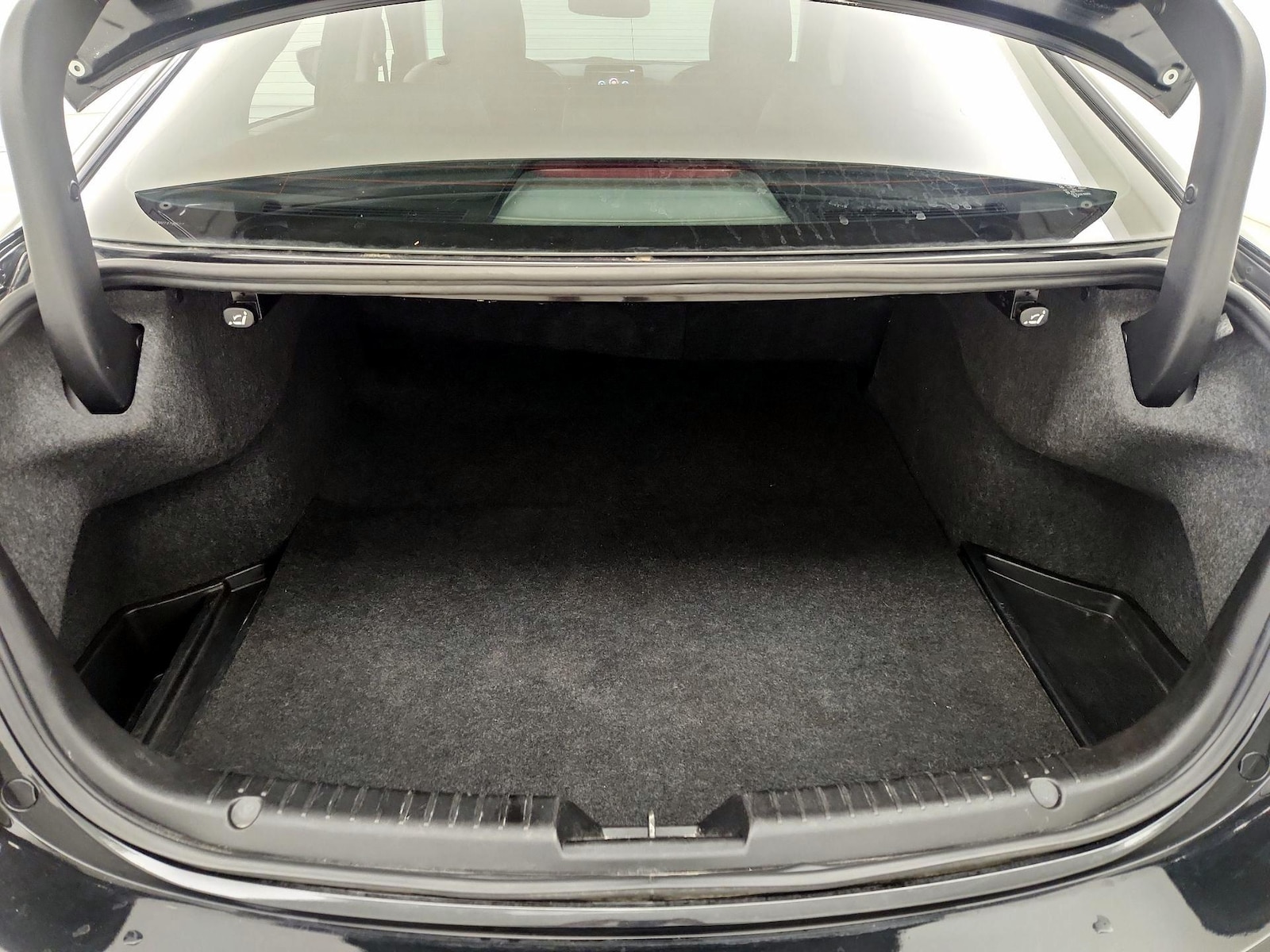 2017 Mazda Mazda6 i Touring - Photo 23