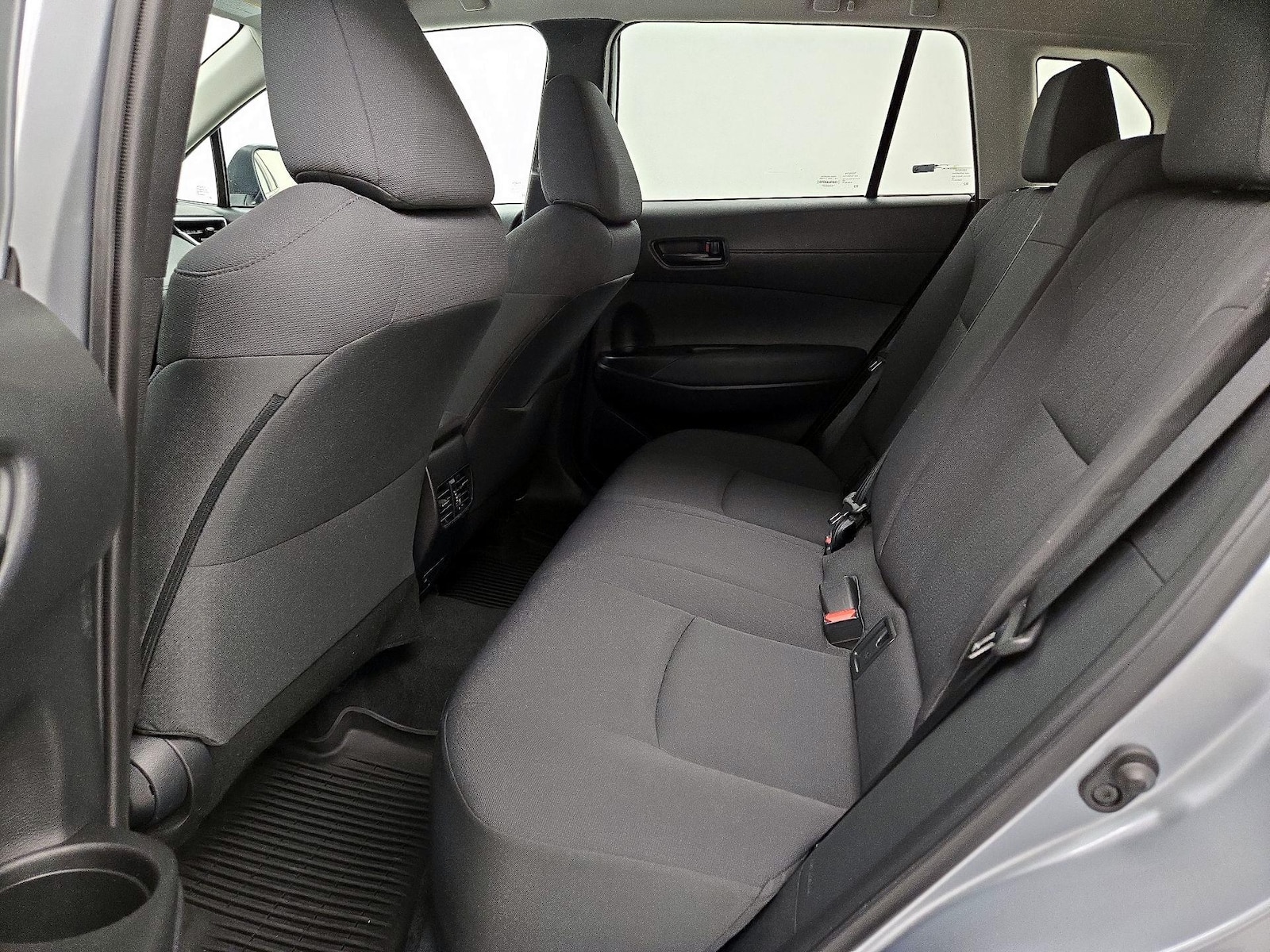2022 Toyota Corolla Cross LE - Photo 20