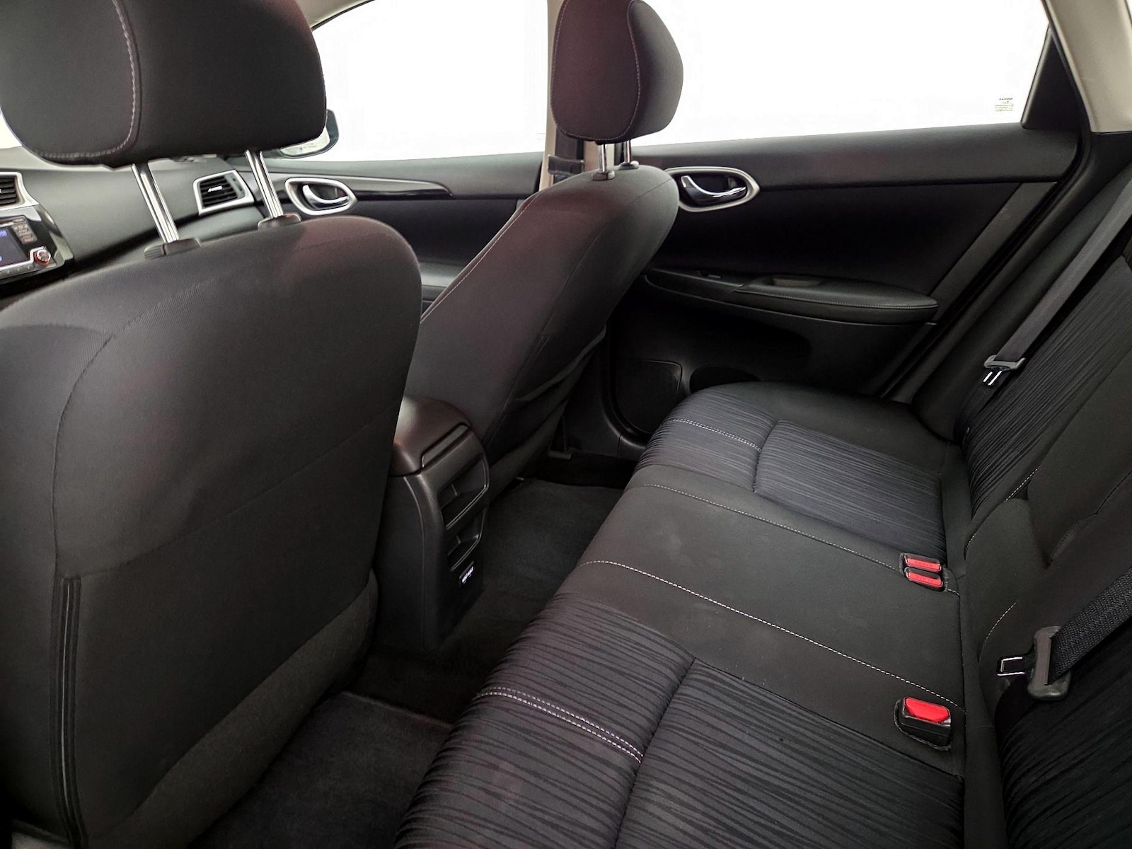2017 Nissan Sentra SV - Photo 17
