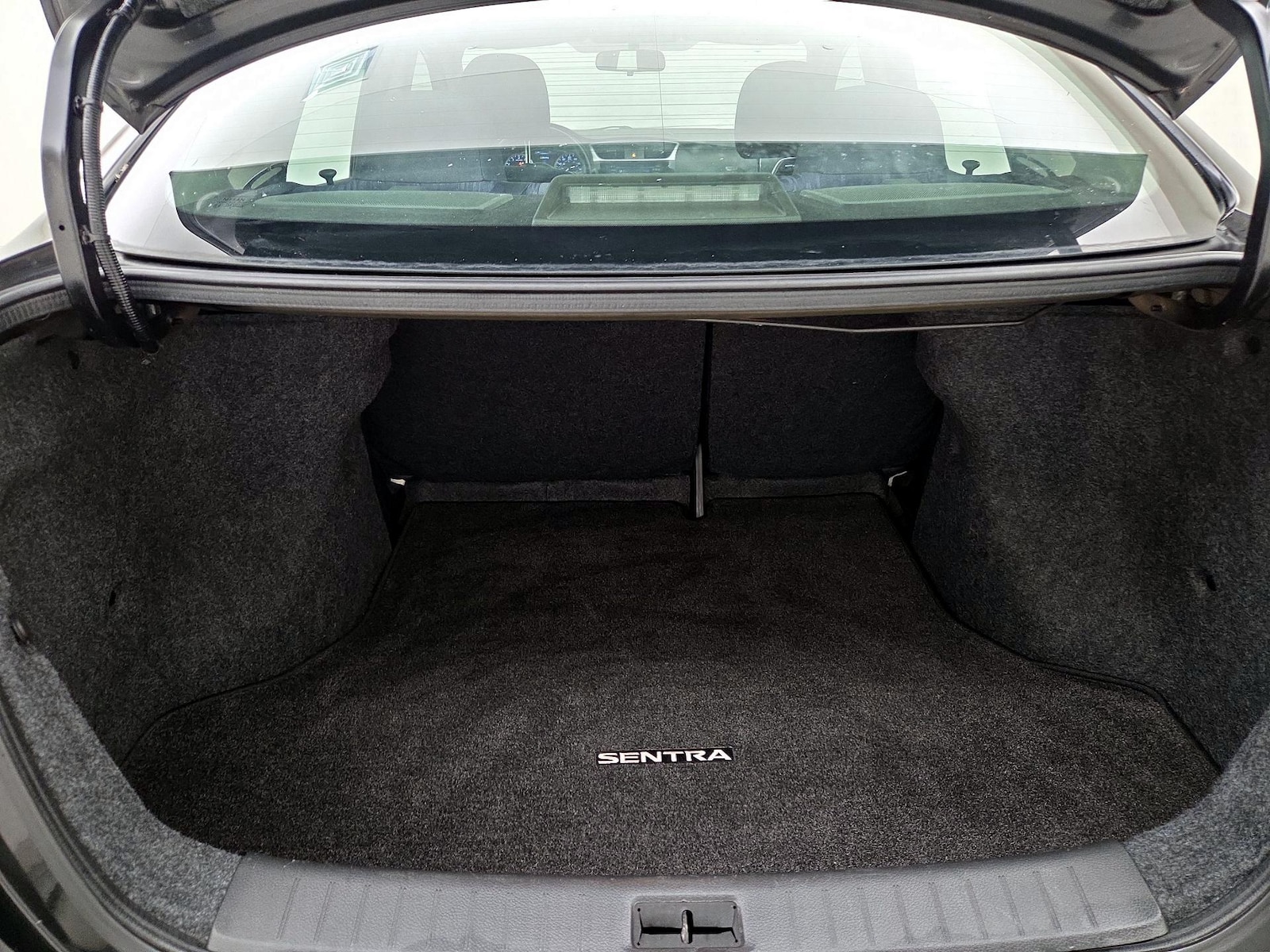 2017 Nissan Sentra SV - Photo 18