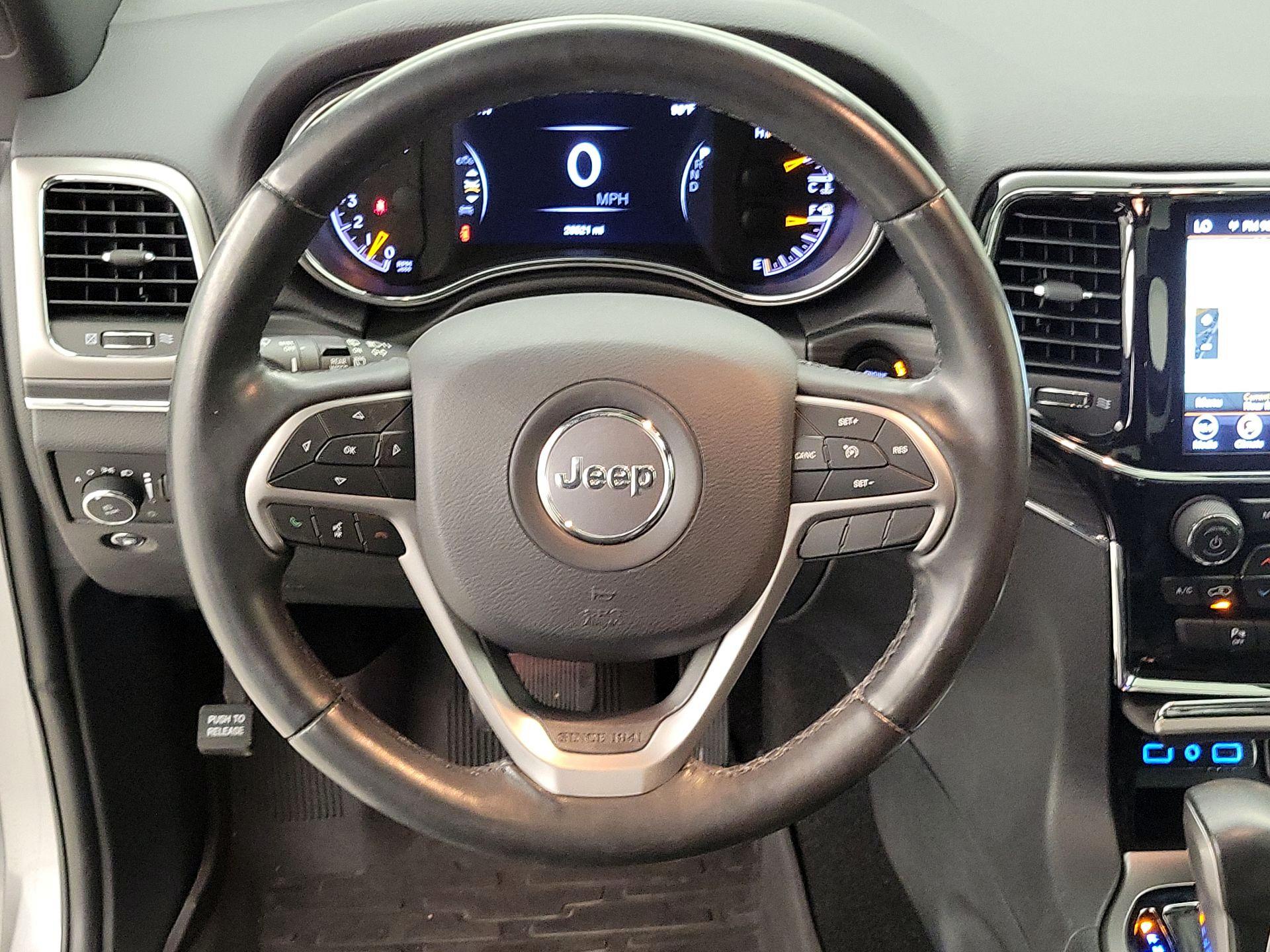 Thumbnail: 2020 Jeep Grand Cherokee - 10