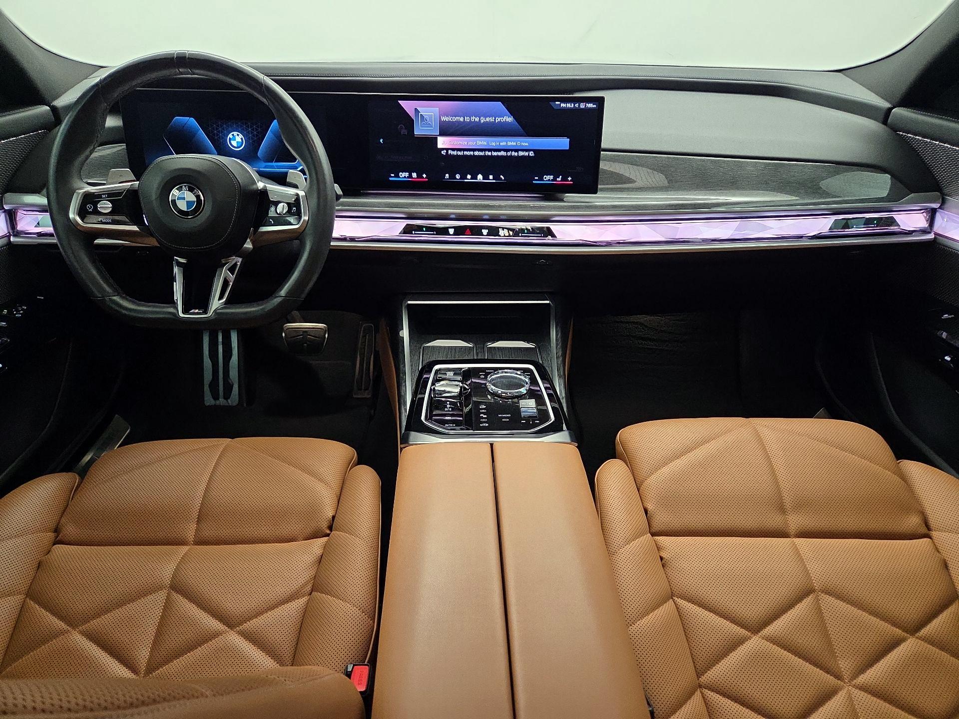Blue 2023 BMW 7 Series Sedan Rear-Wheel Drive Automatic