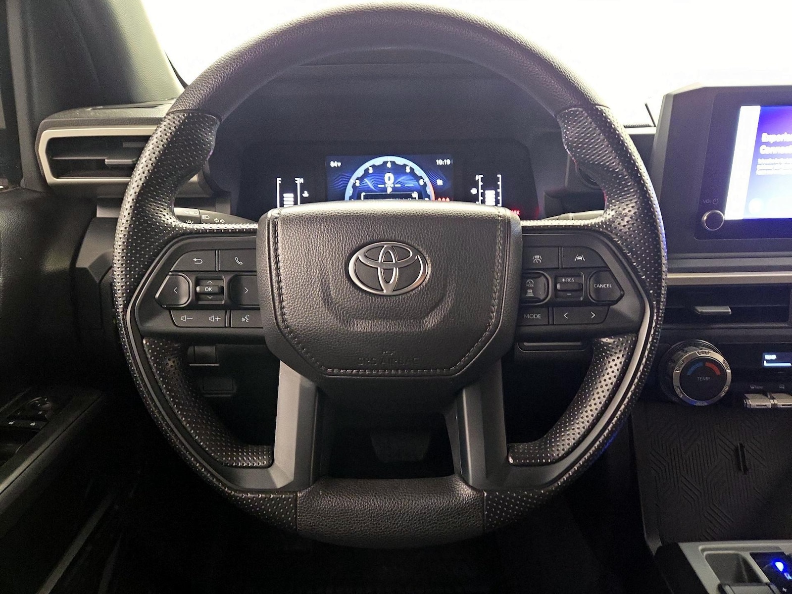 2026 Toyota Tacoma SR - Photo 11