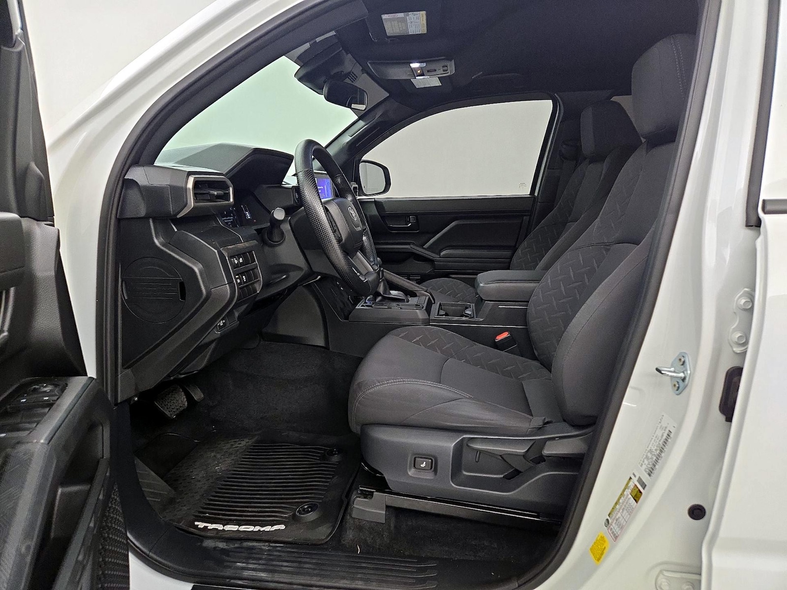 2026 Toyota Tacoma SR - Photo 12