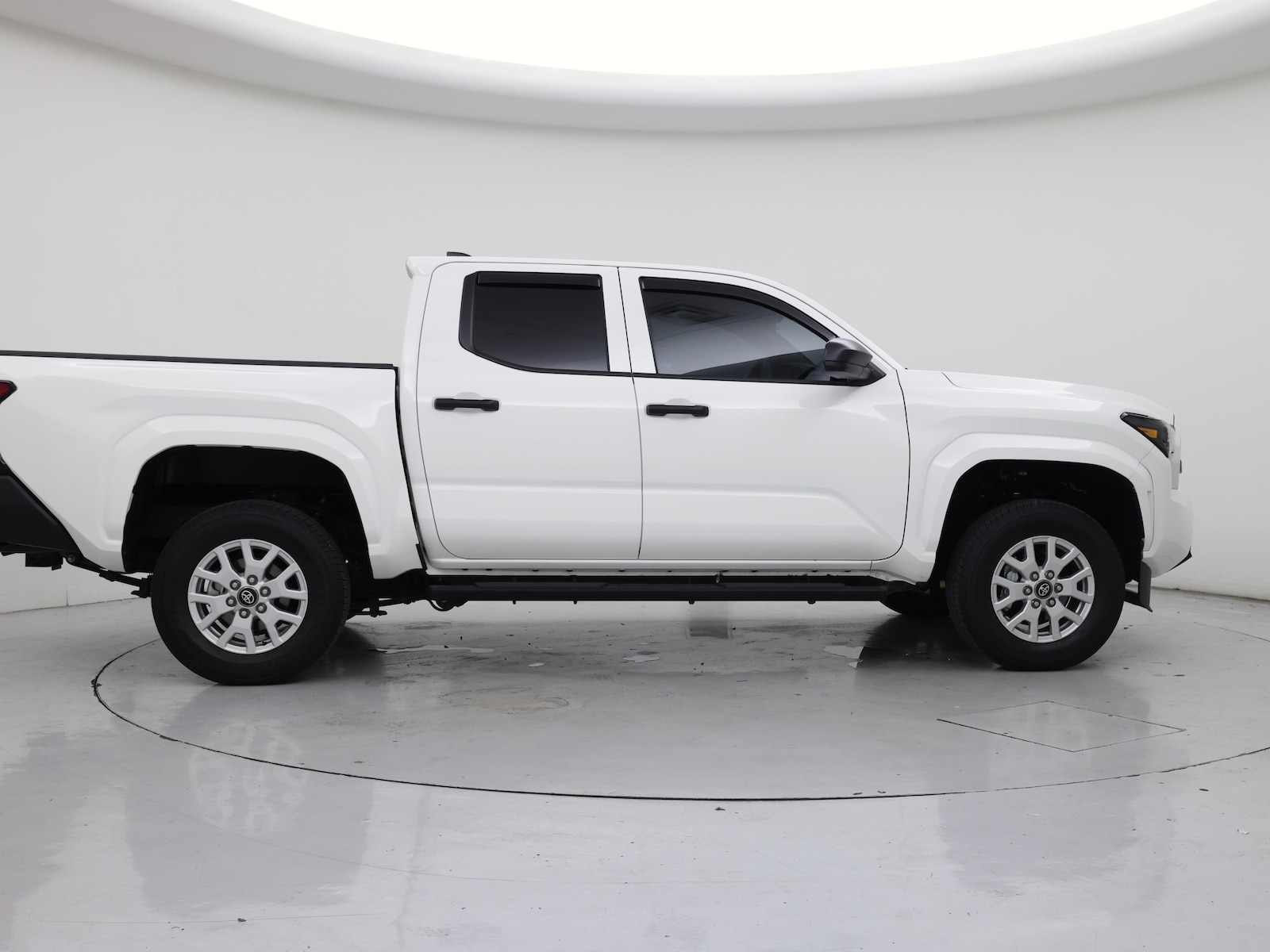 2026 Toyota Tacoma SR - Photo 8