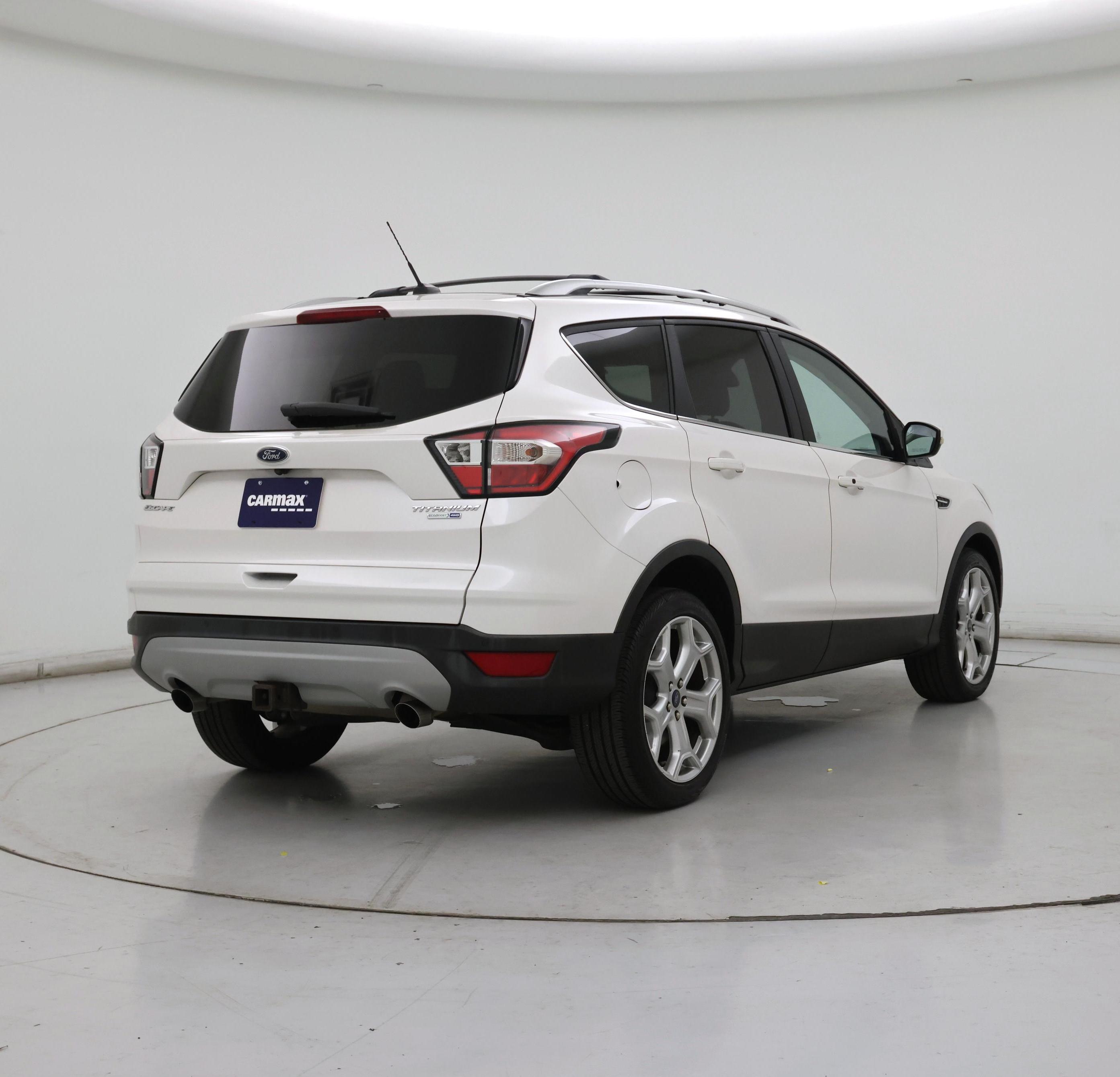 Thumbnail: 2017 Ford Escape - 8