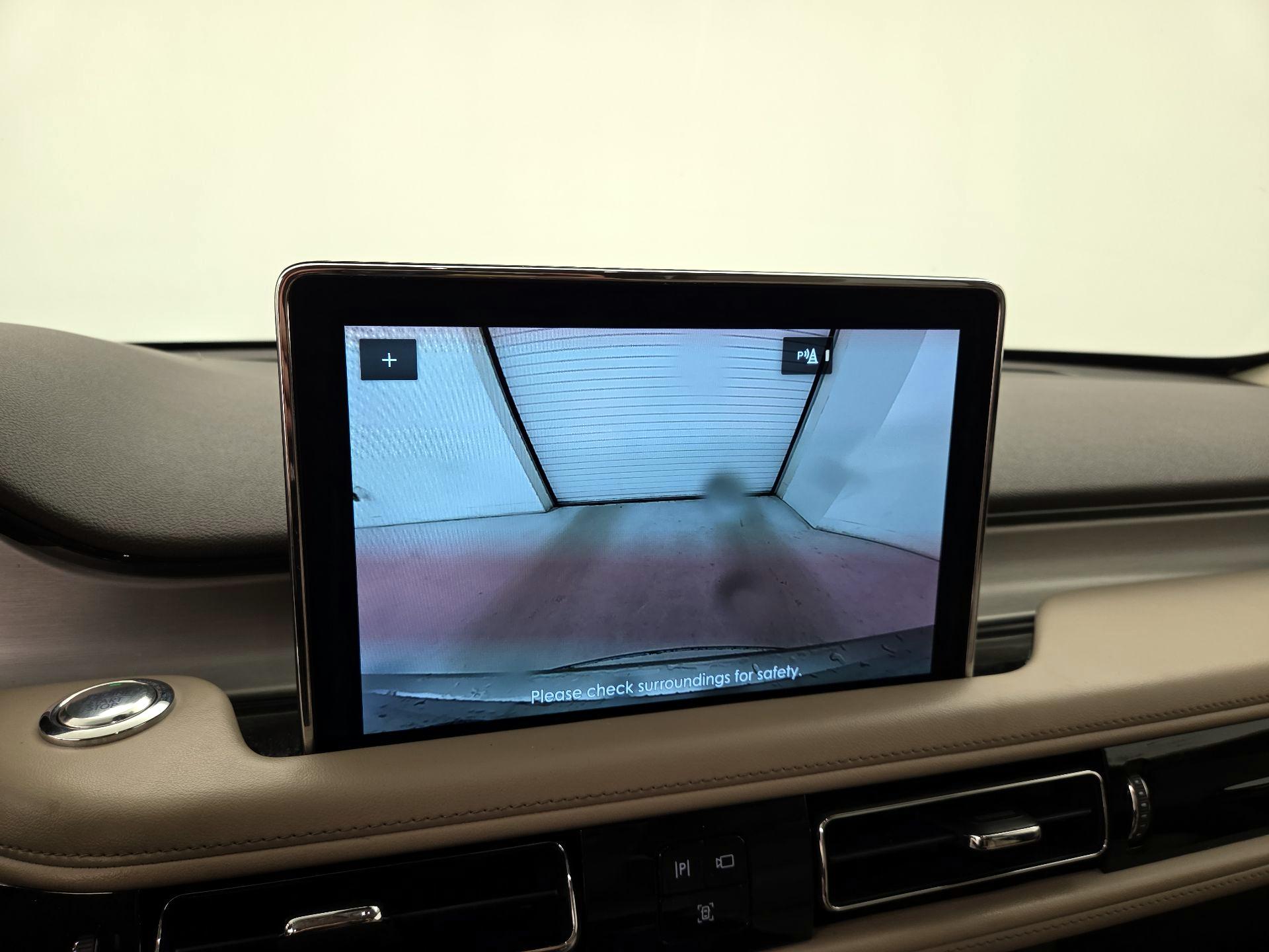 Thumbnail: 2020 Lincoln Aviator - 15