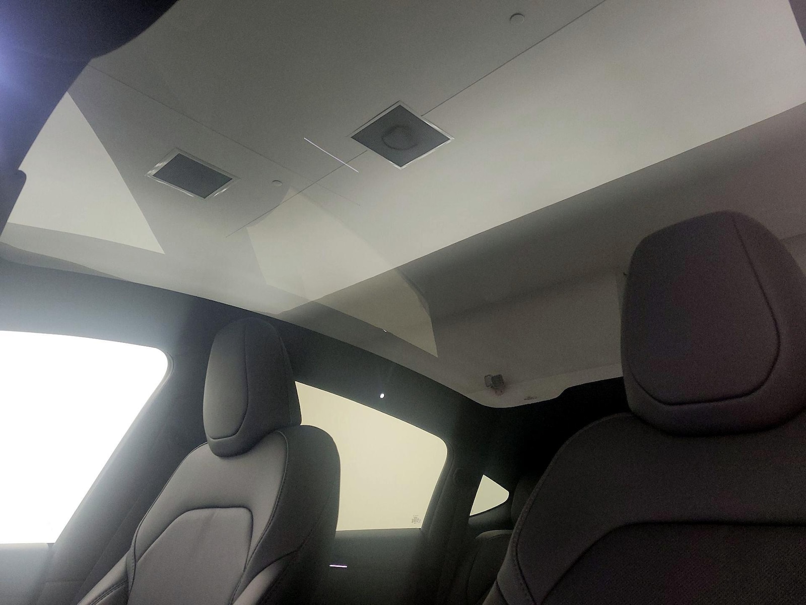 Skylight(s) & Overhead Airbags