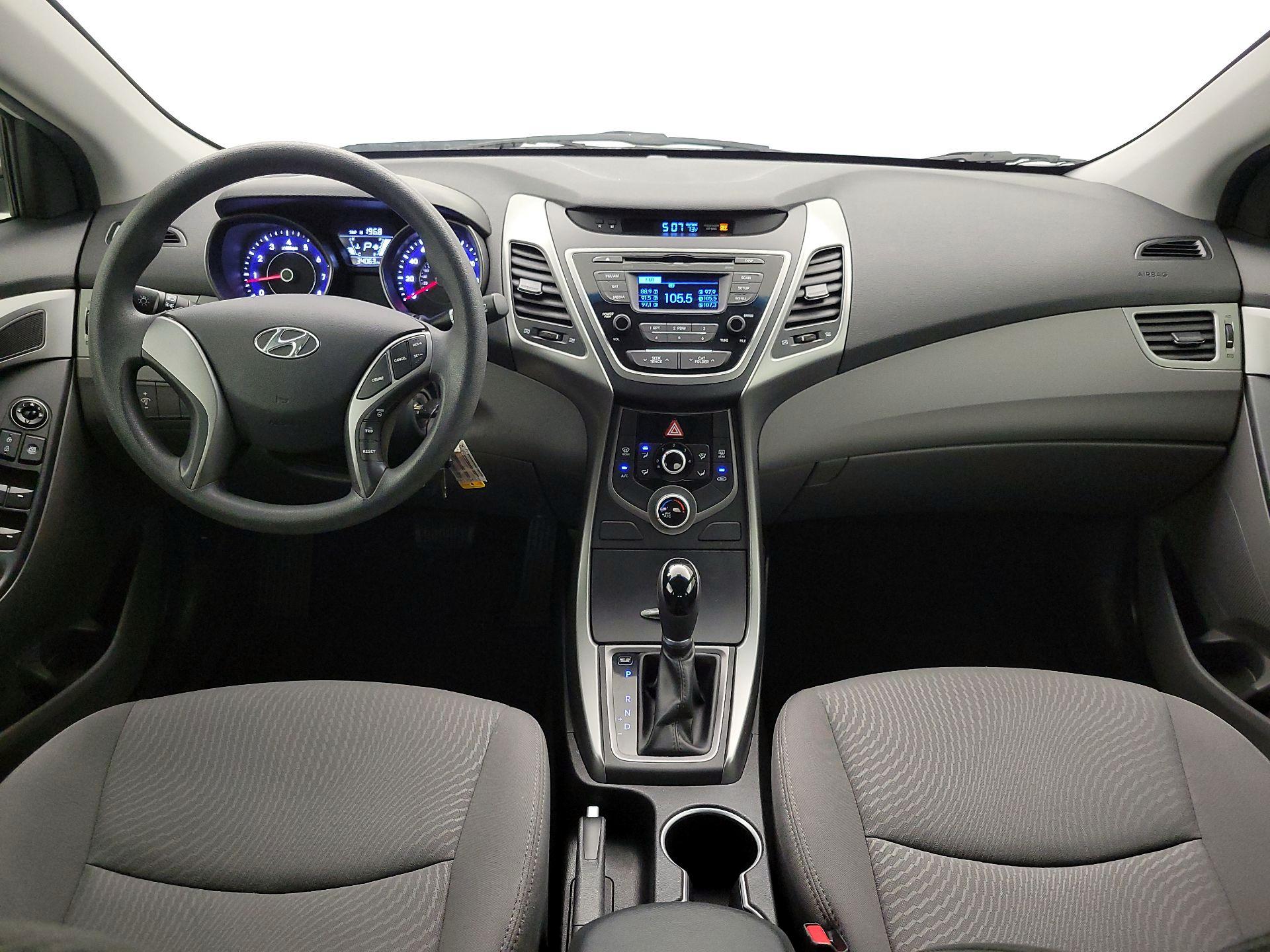 Thumbnail: 2015 Hyundai Elantra - 9