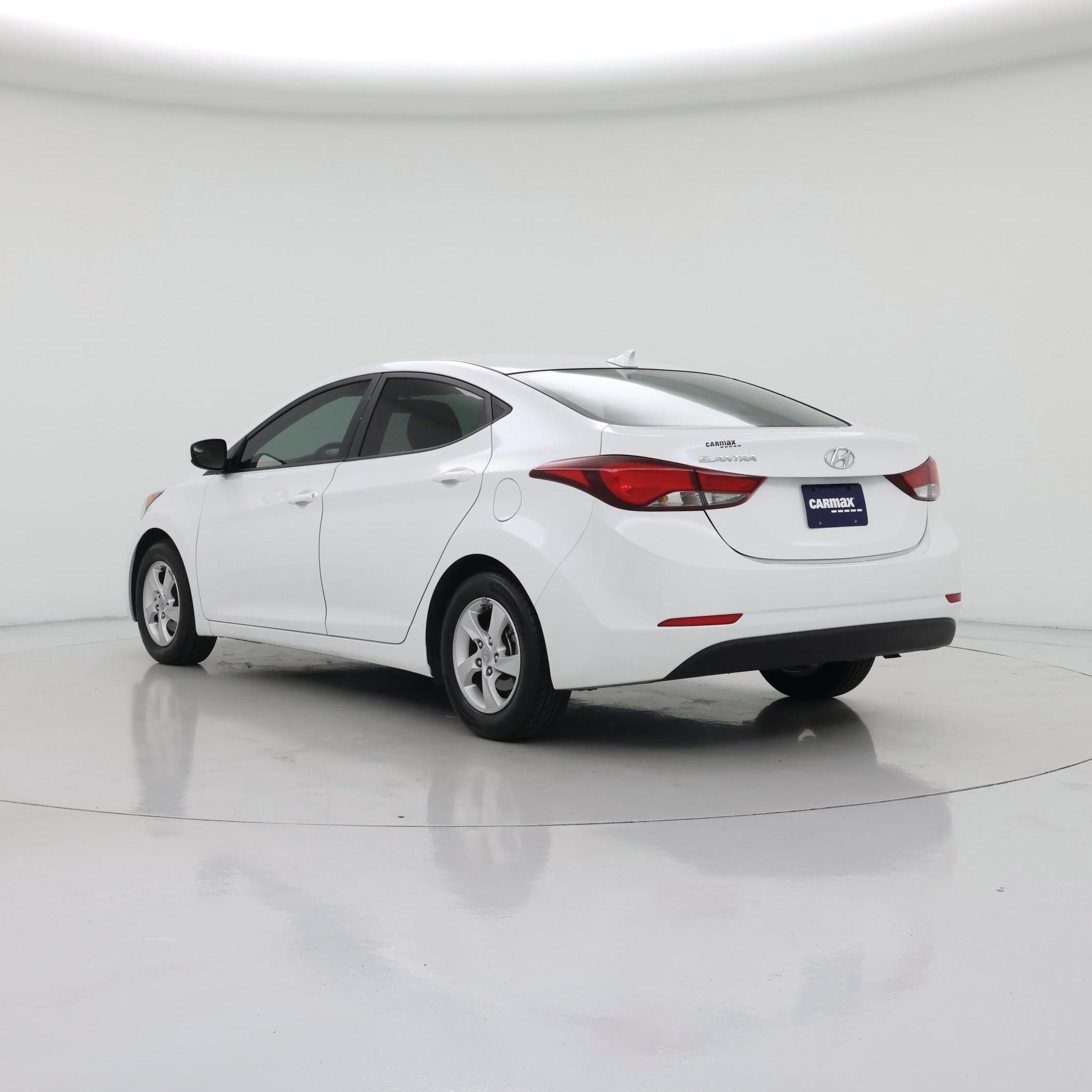 Thumbnail: 2015 Hyundai Elantra - 2