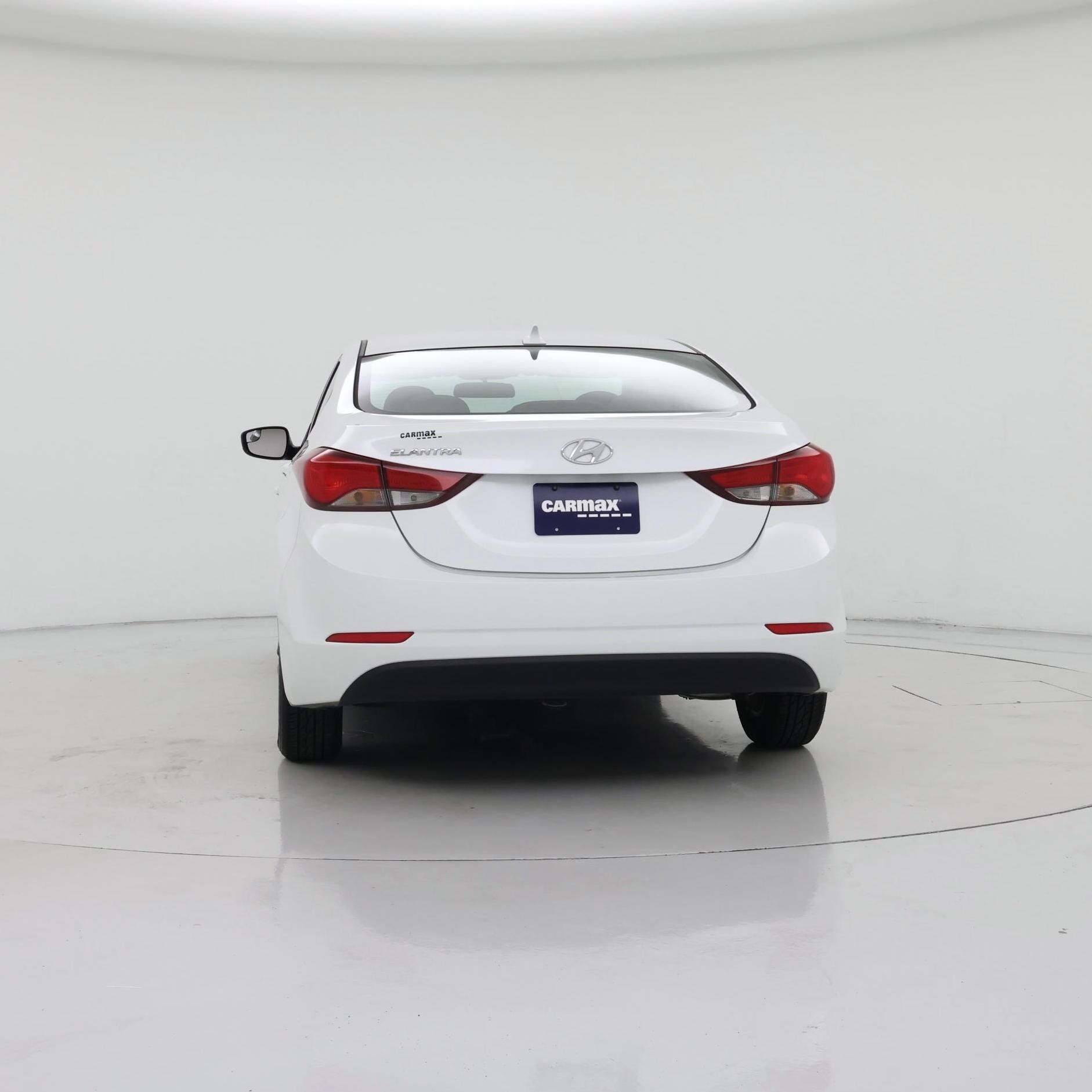 Thumbnail: 2015 Hyundai Elantra - 6