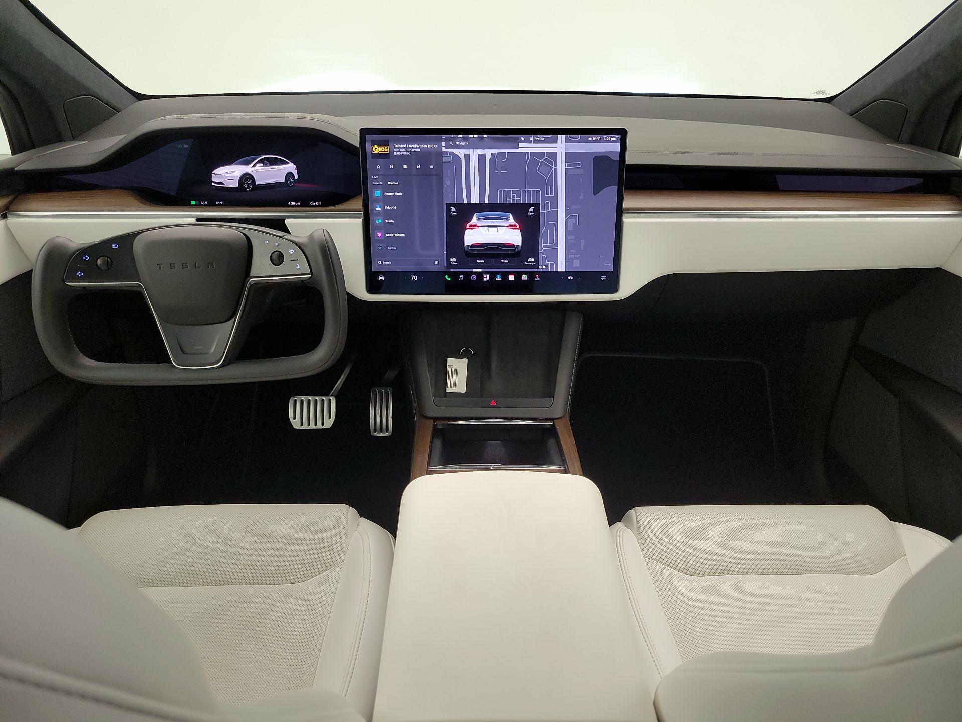 Thumbnail: 2023 Tesla Model X - 9