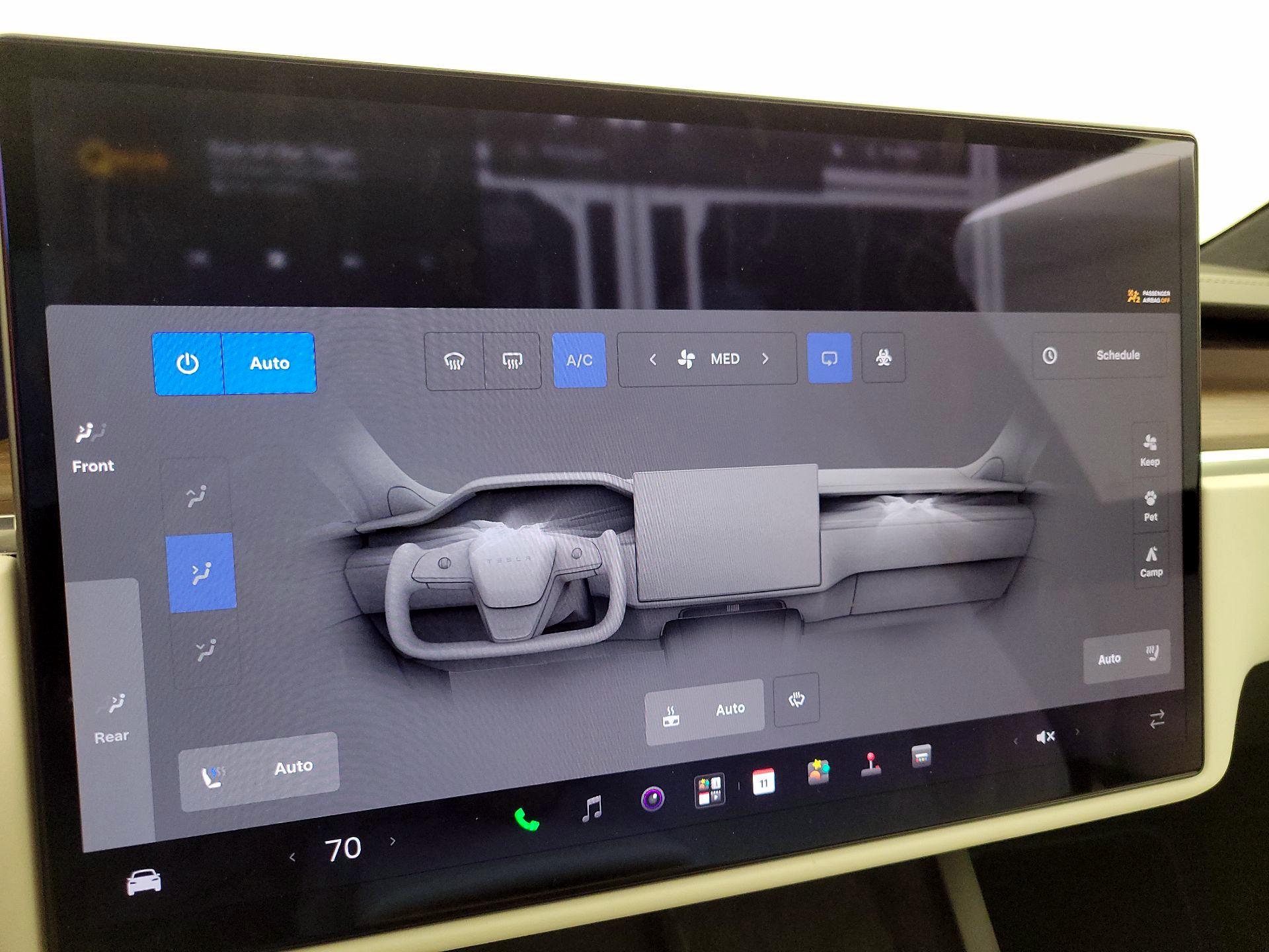 Thumbnail: 2023 Tesla Model X - 16