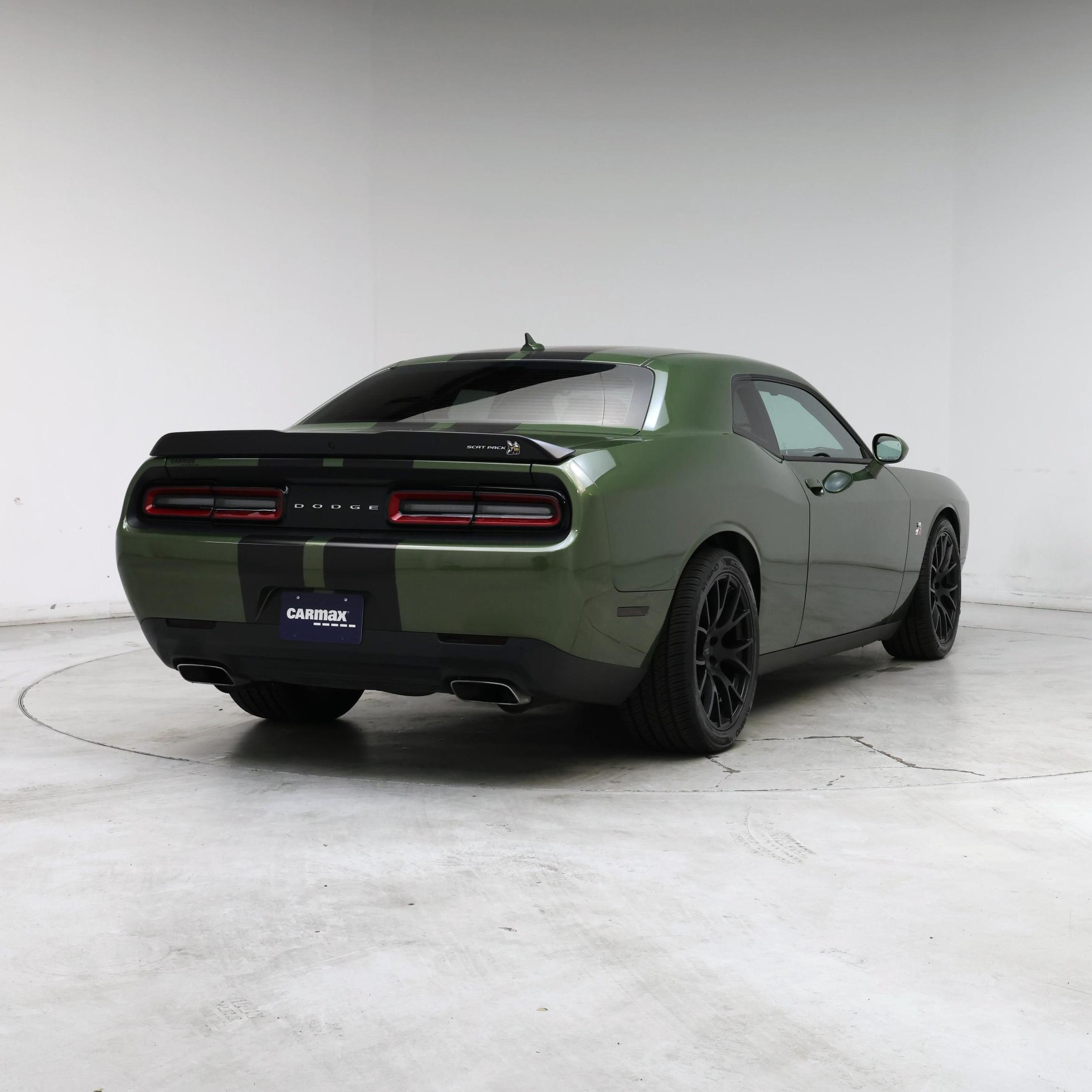 Thumbnail: 2021 Dodge Challenger - 8