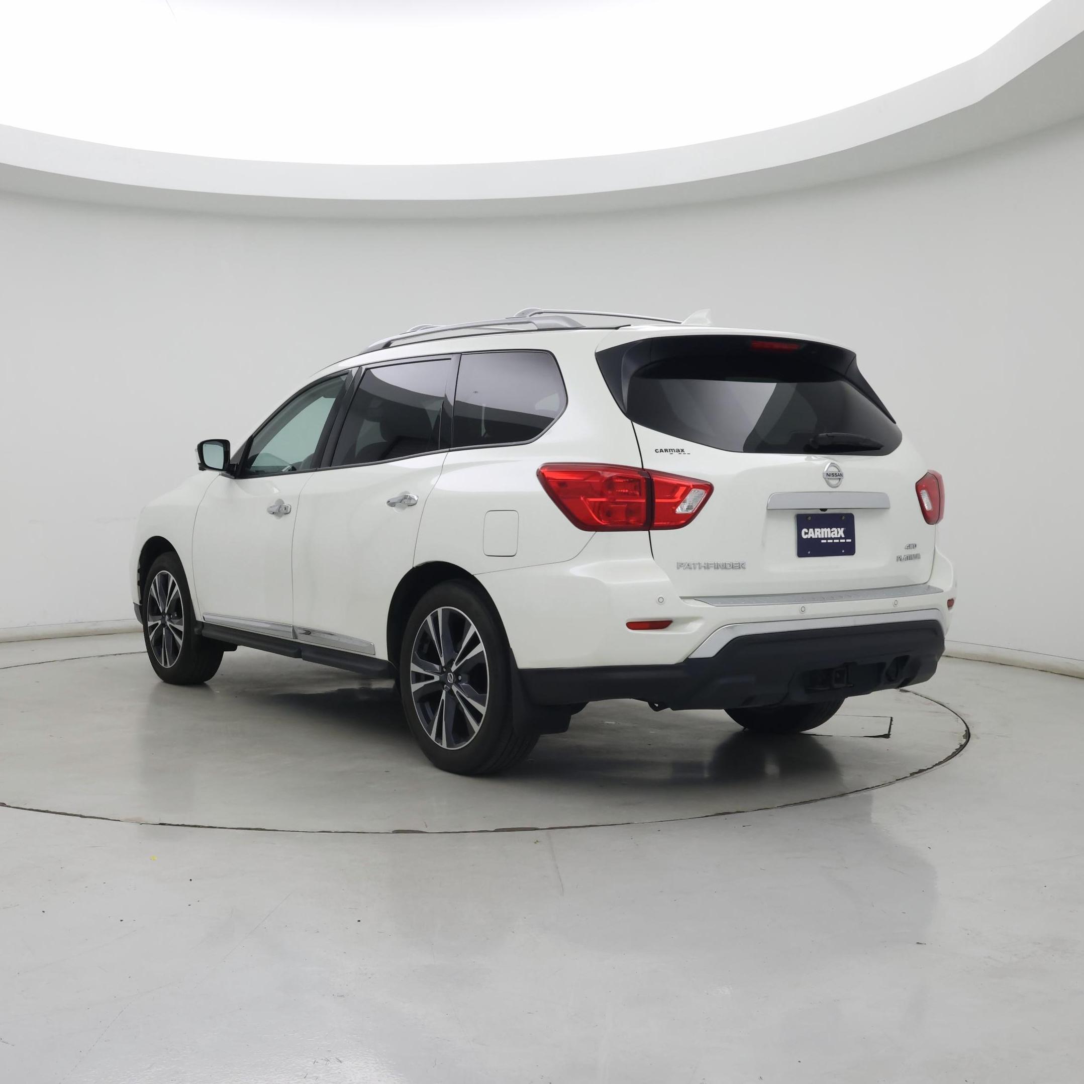 Thumbnail: 2020 Nissan Pathfinder - 2