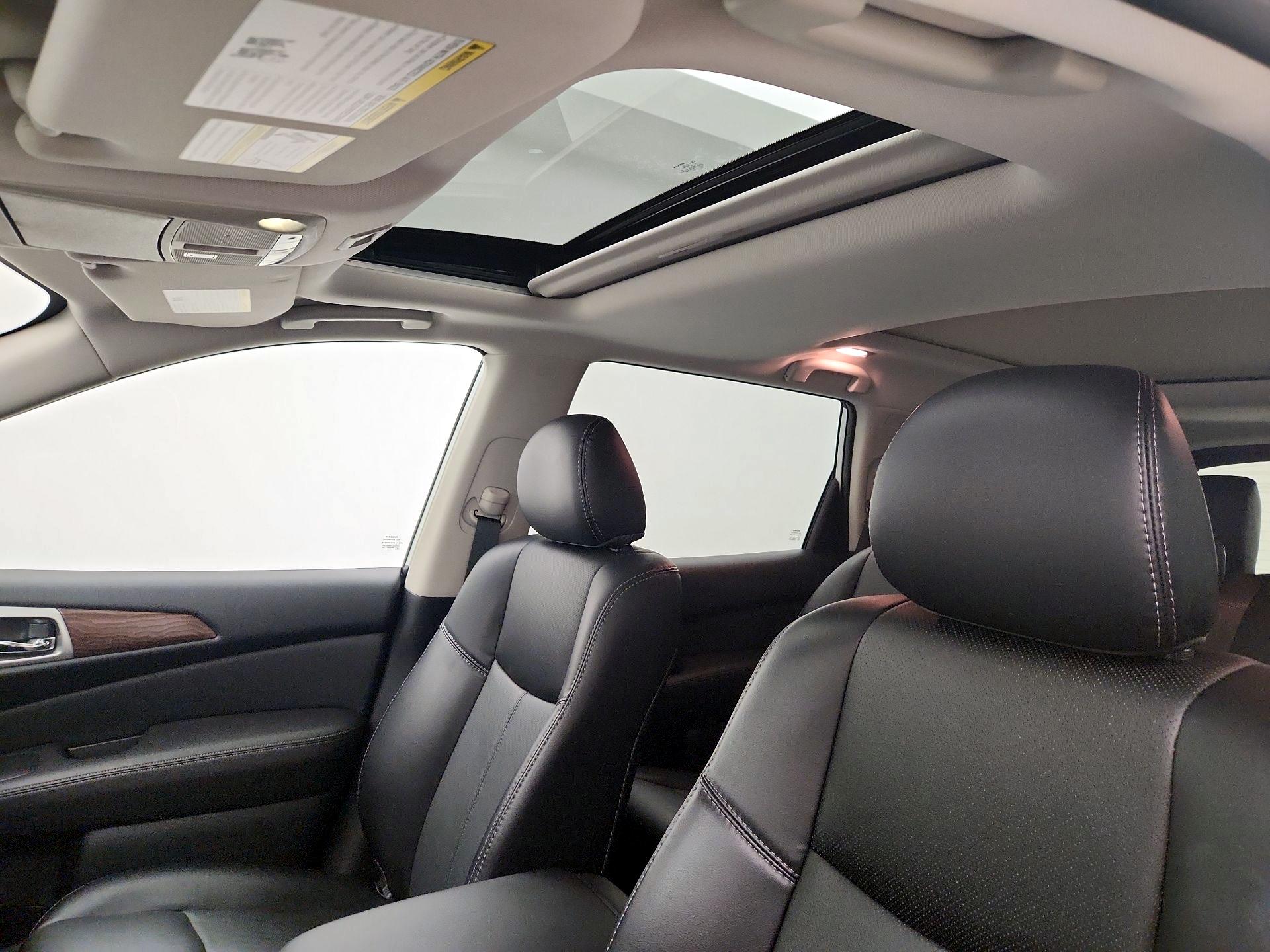 Thumbnail: 2020 Nissan Pathfinder - 20