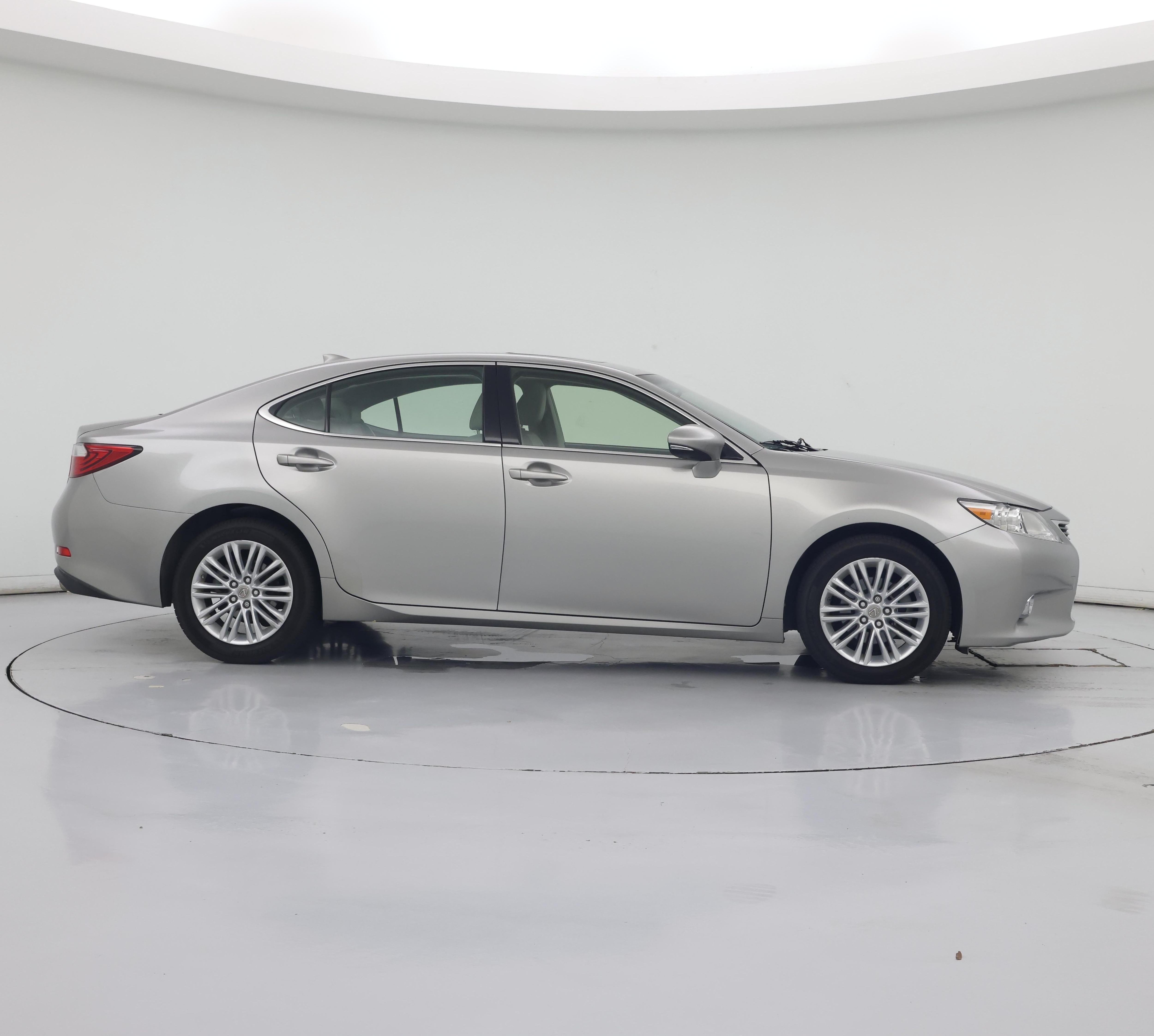 Thumbnail: 2015 Lexus ES - 7