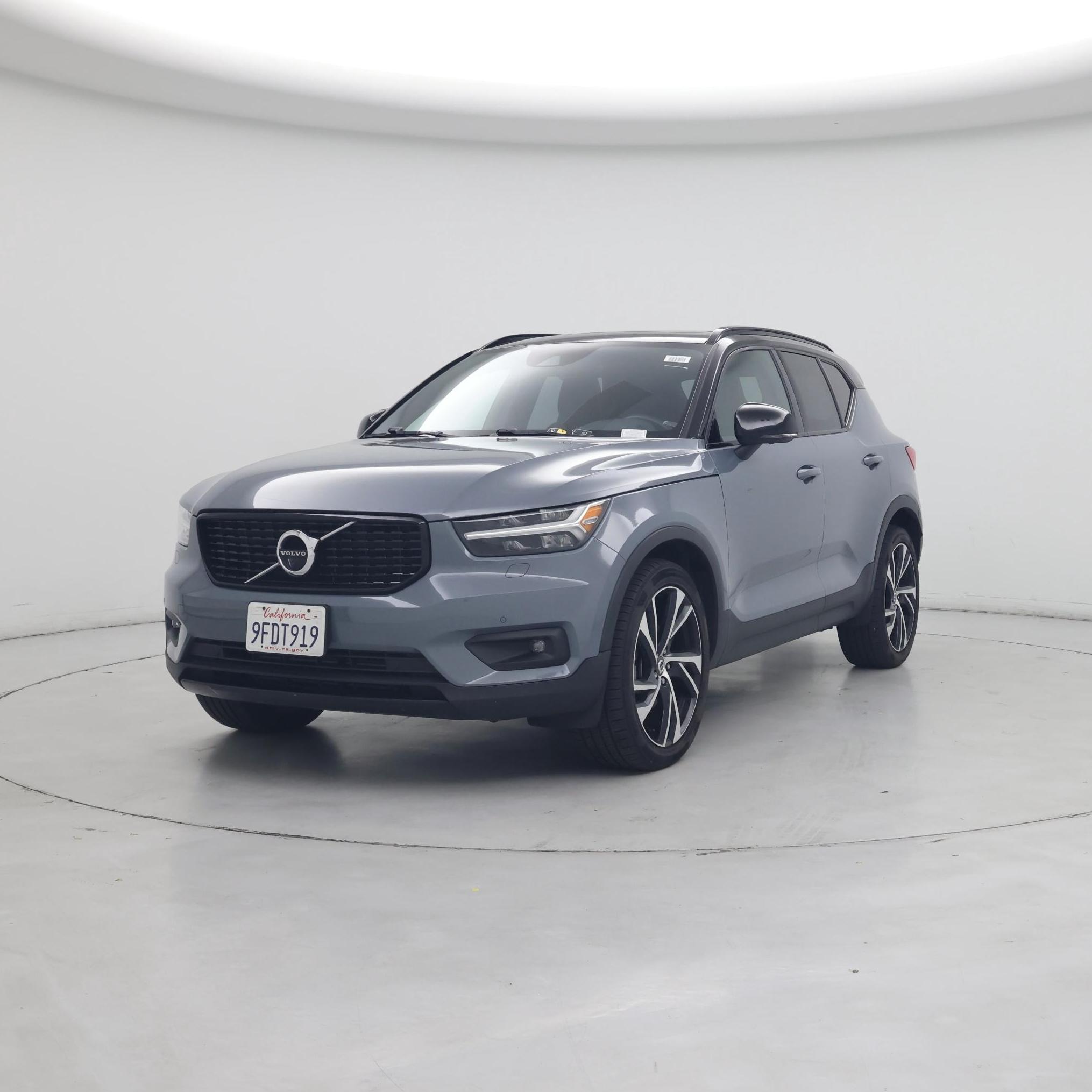 Thumbnail: 2020 Volvo XC40 - 4