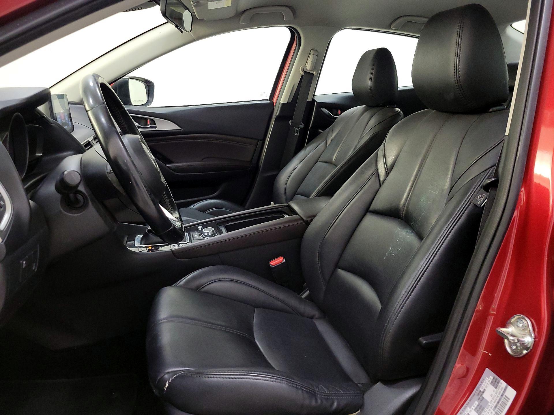 Thumbnail: 2018 Mazda Mazda3 - 11