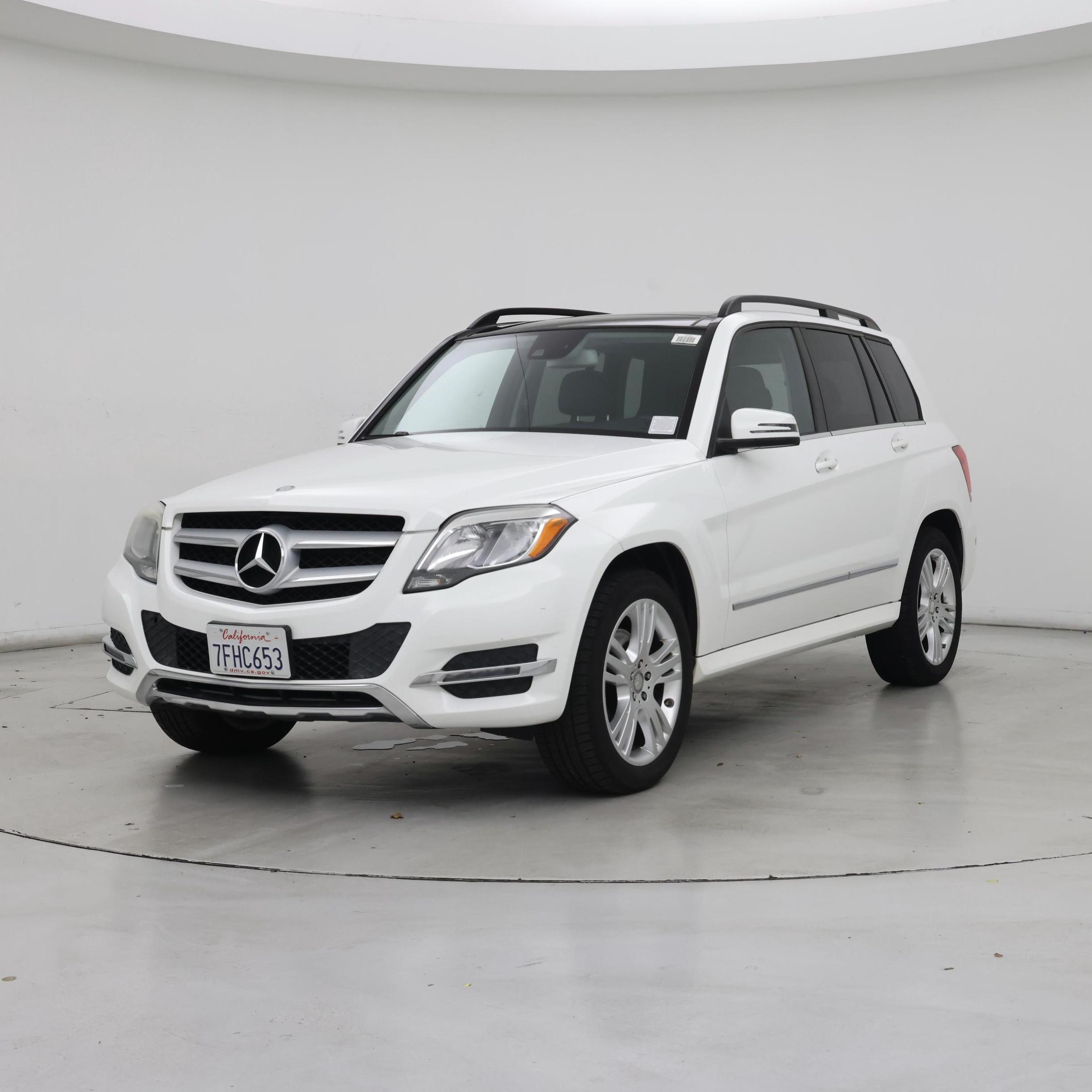 Thumbnail: 2015 Mercedes-Benz GLK - 4