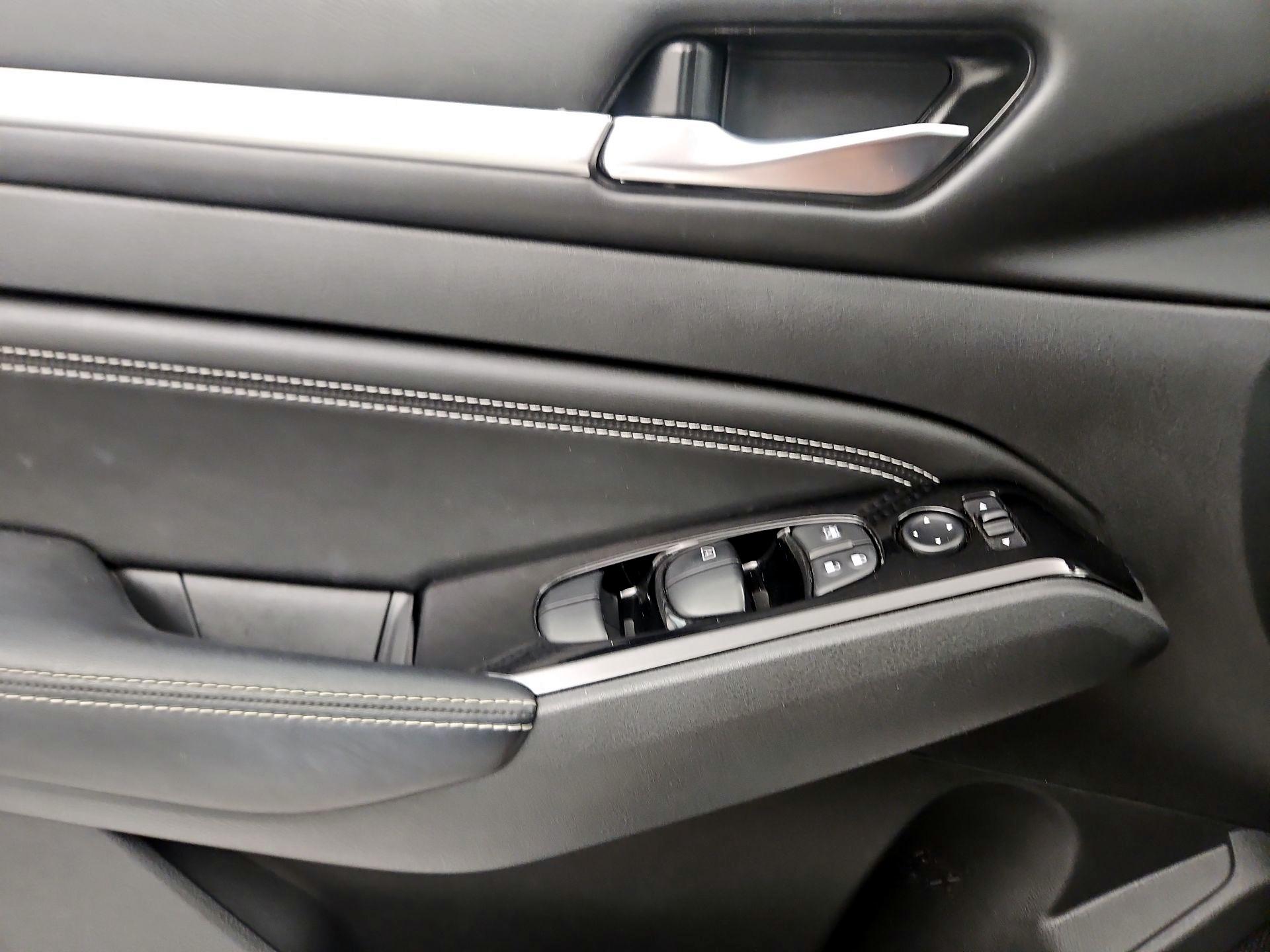 Thumbnail: 2021 Nissan Altima - 12