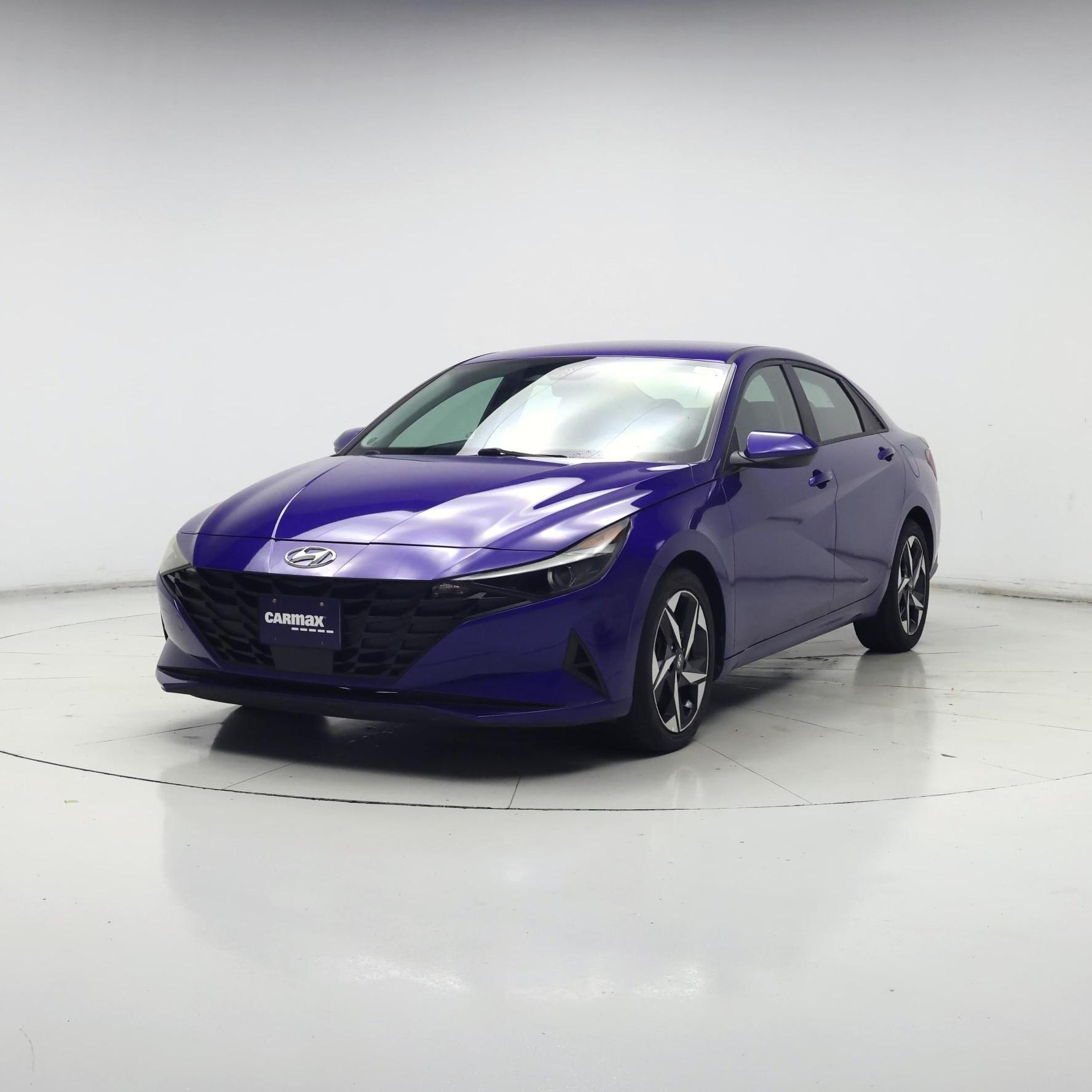 Thumbnail: 2023 Hyundai Elantra - 4
