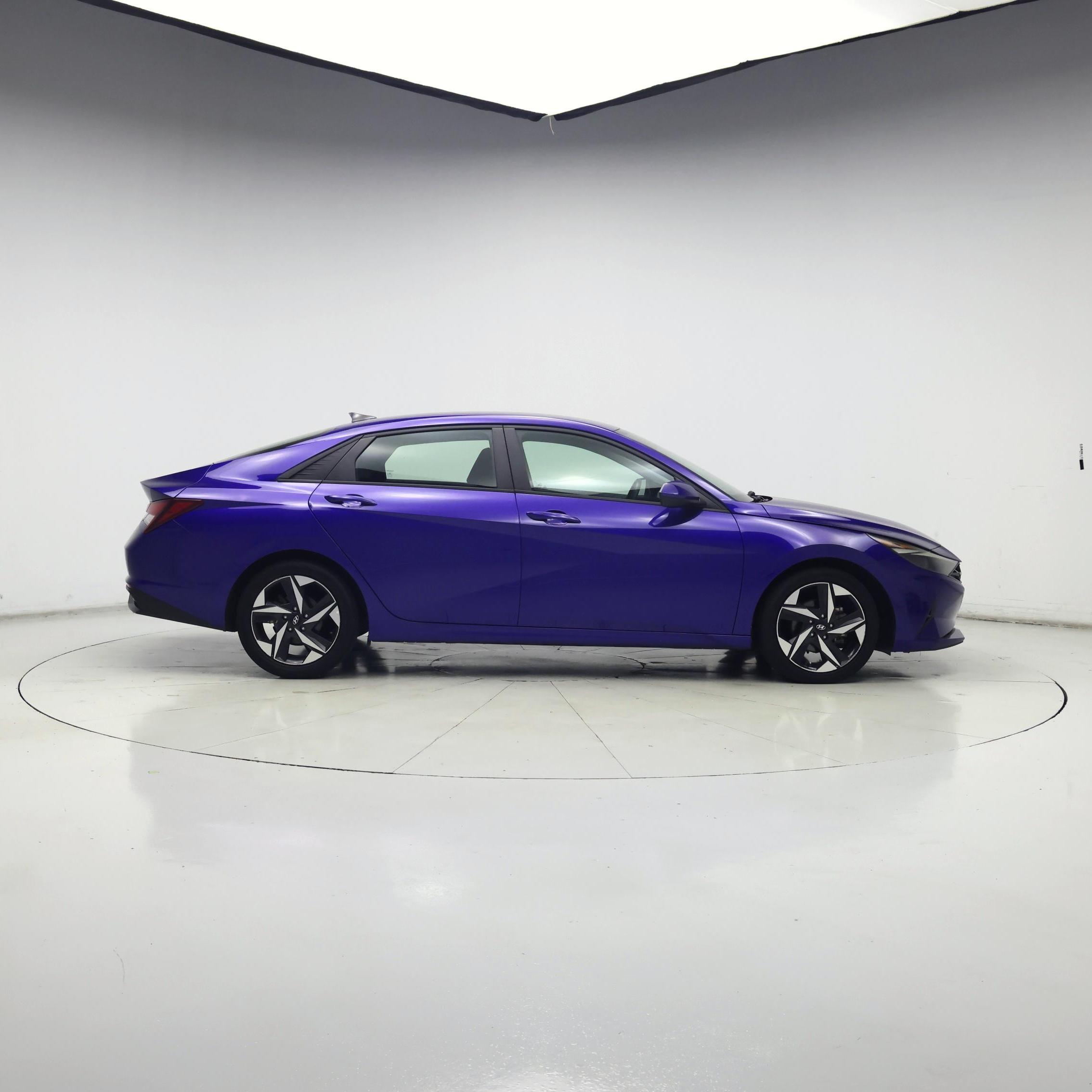 Thumbnail: 2023 Hyundai Elantra - 7