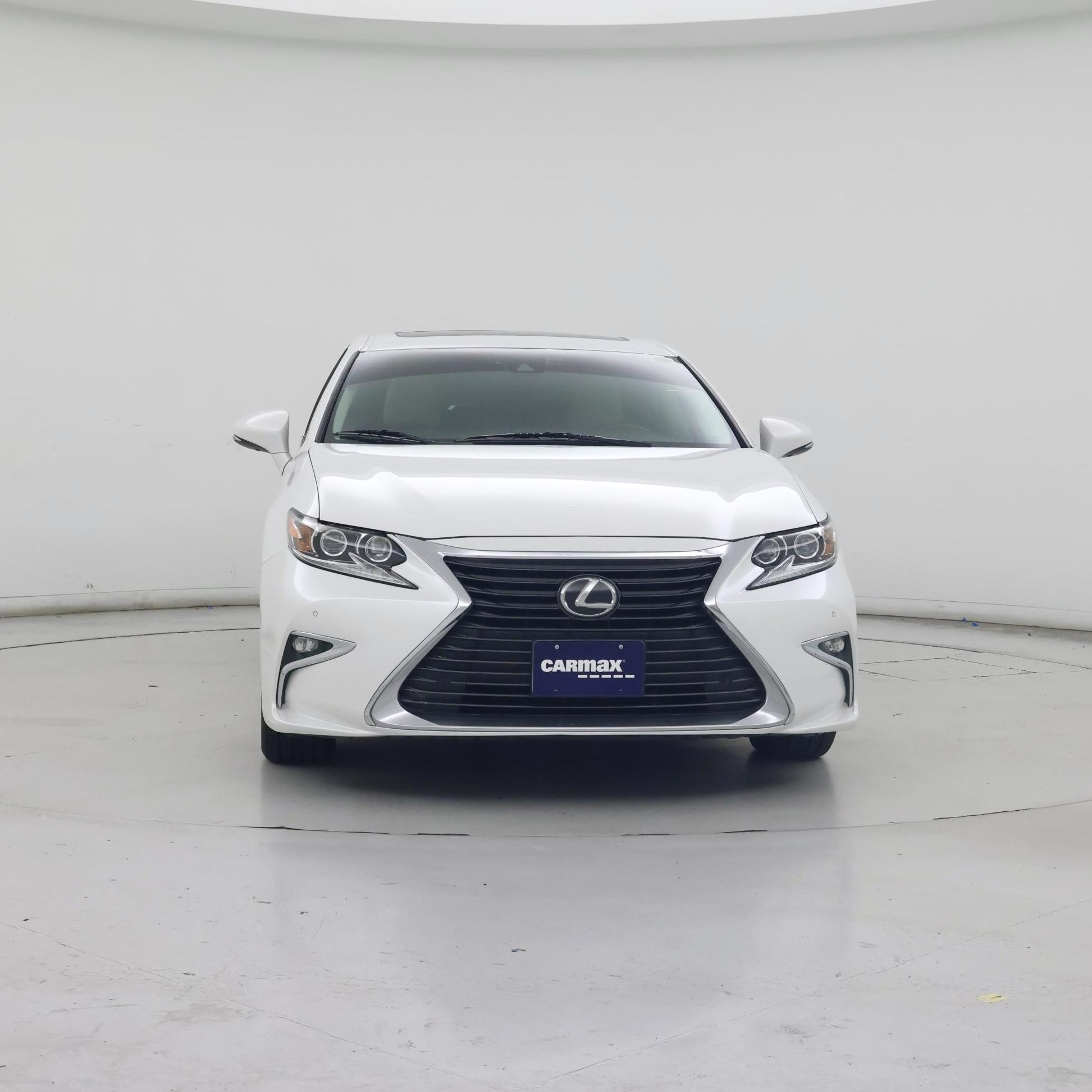 Thumbnail: 2017 Lexus ES - 5