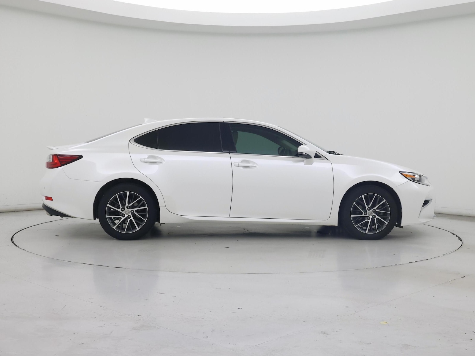 2017 Lexus ES 350 - Photo 8