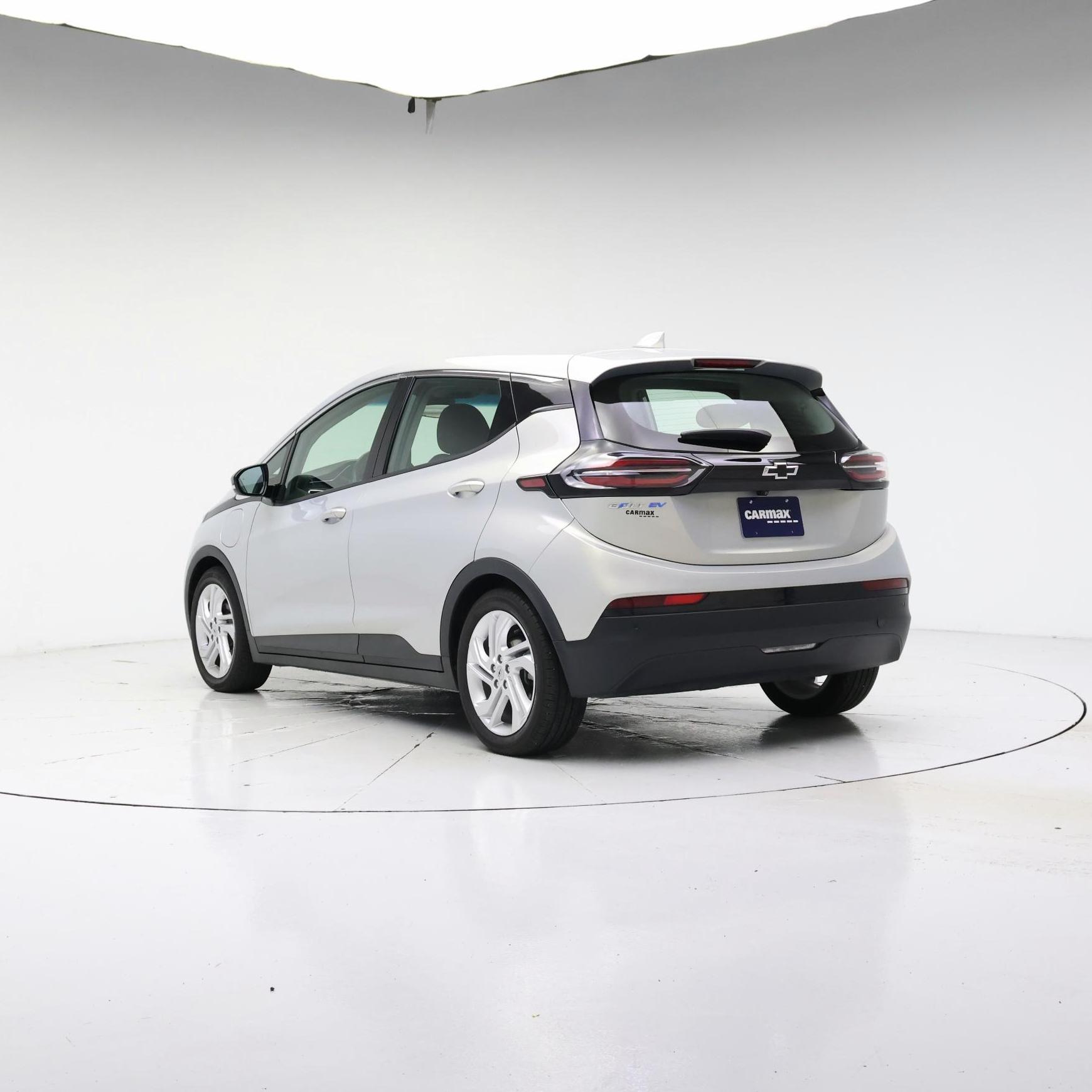 Thumbnail: 2023 Chevrolet Bolt EV - 2