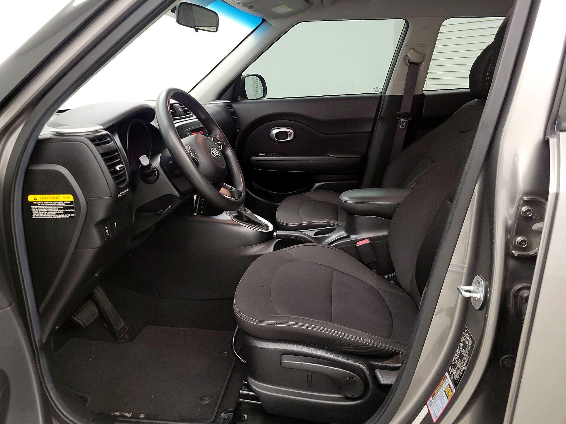 Thumbnail: 2016 Kia Soul - 11