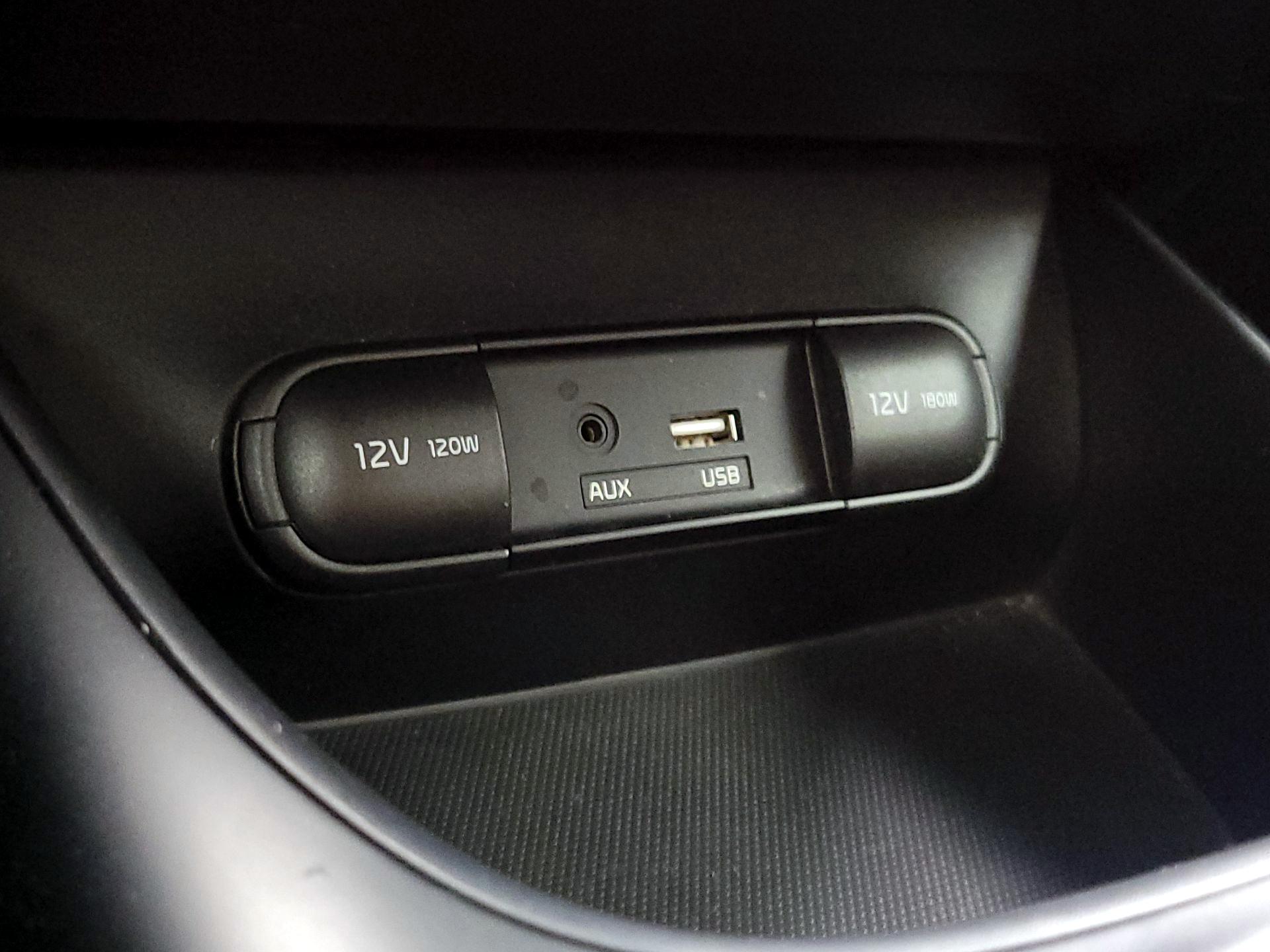 Thumbnail: 2016 Kia Soul - 17