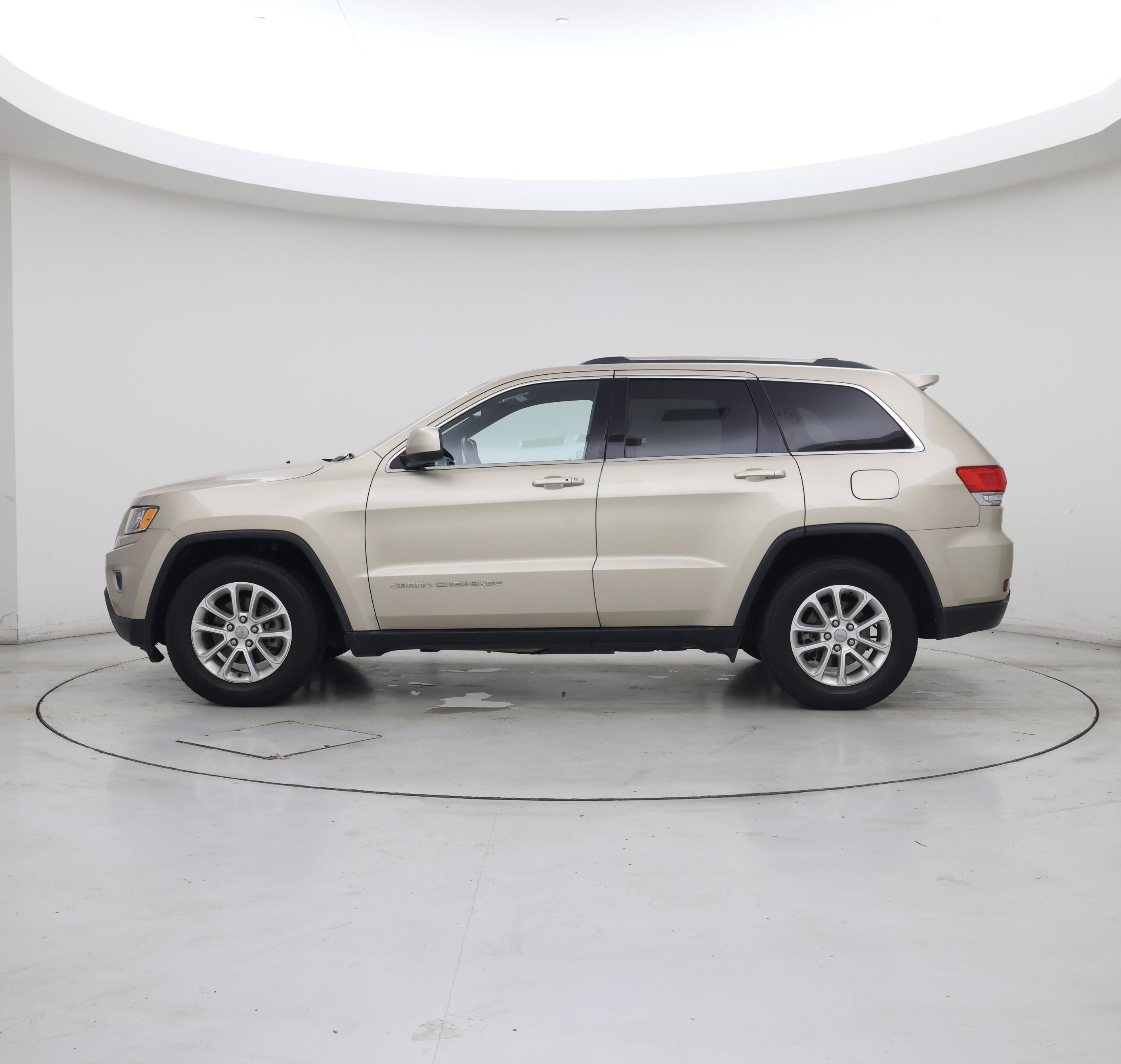 Thumbnail: 2015 Jeep Grand Cherokee - 3