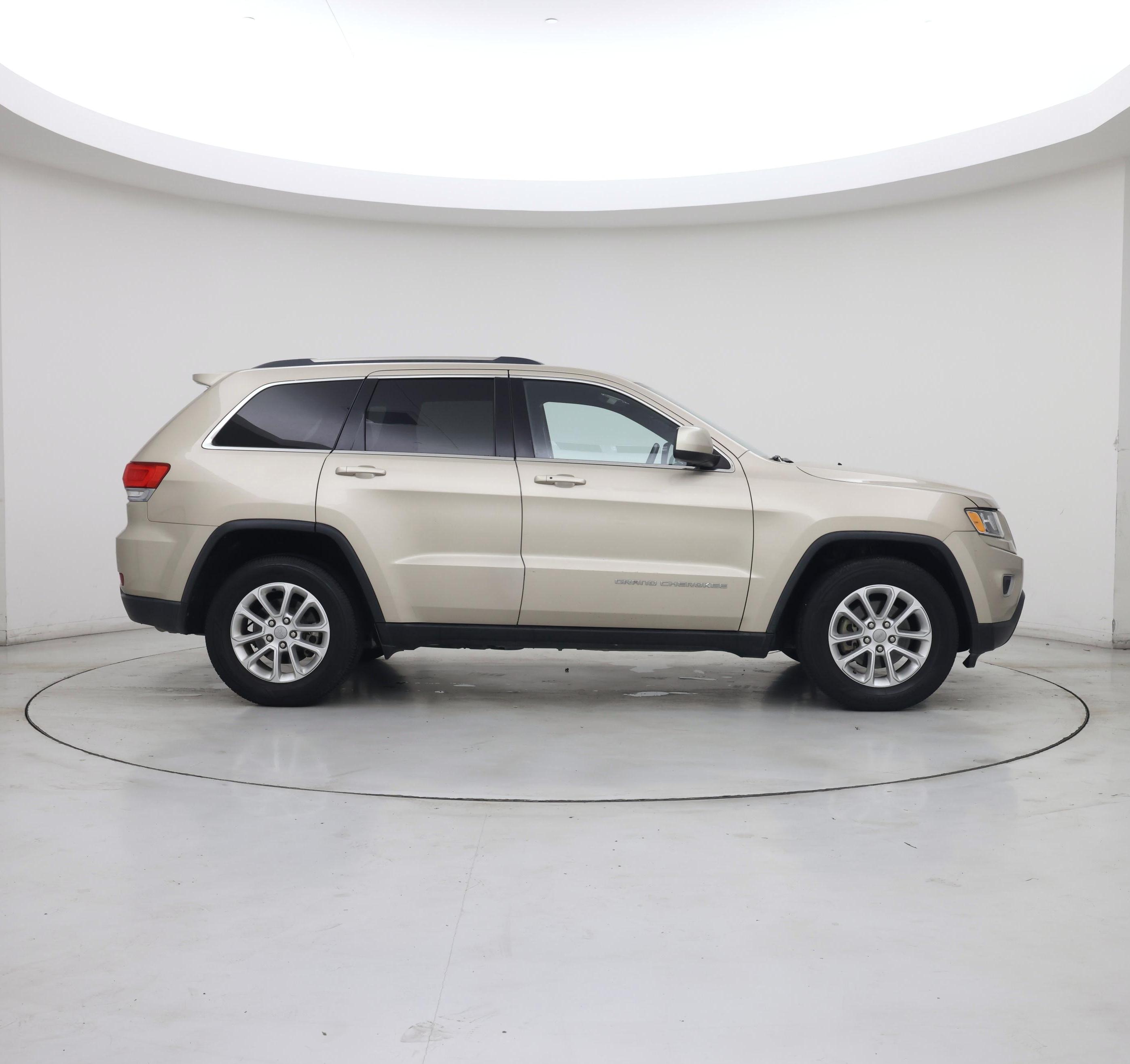 Thumbnail: 2015 Jeep Grand Cherokee - 7