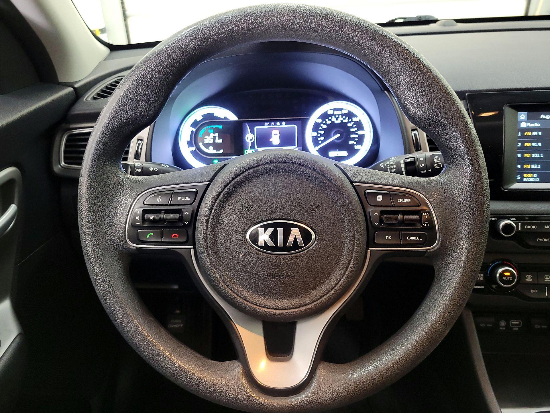 Thumbnail: 2019 Kia Niro - 10