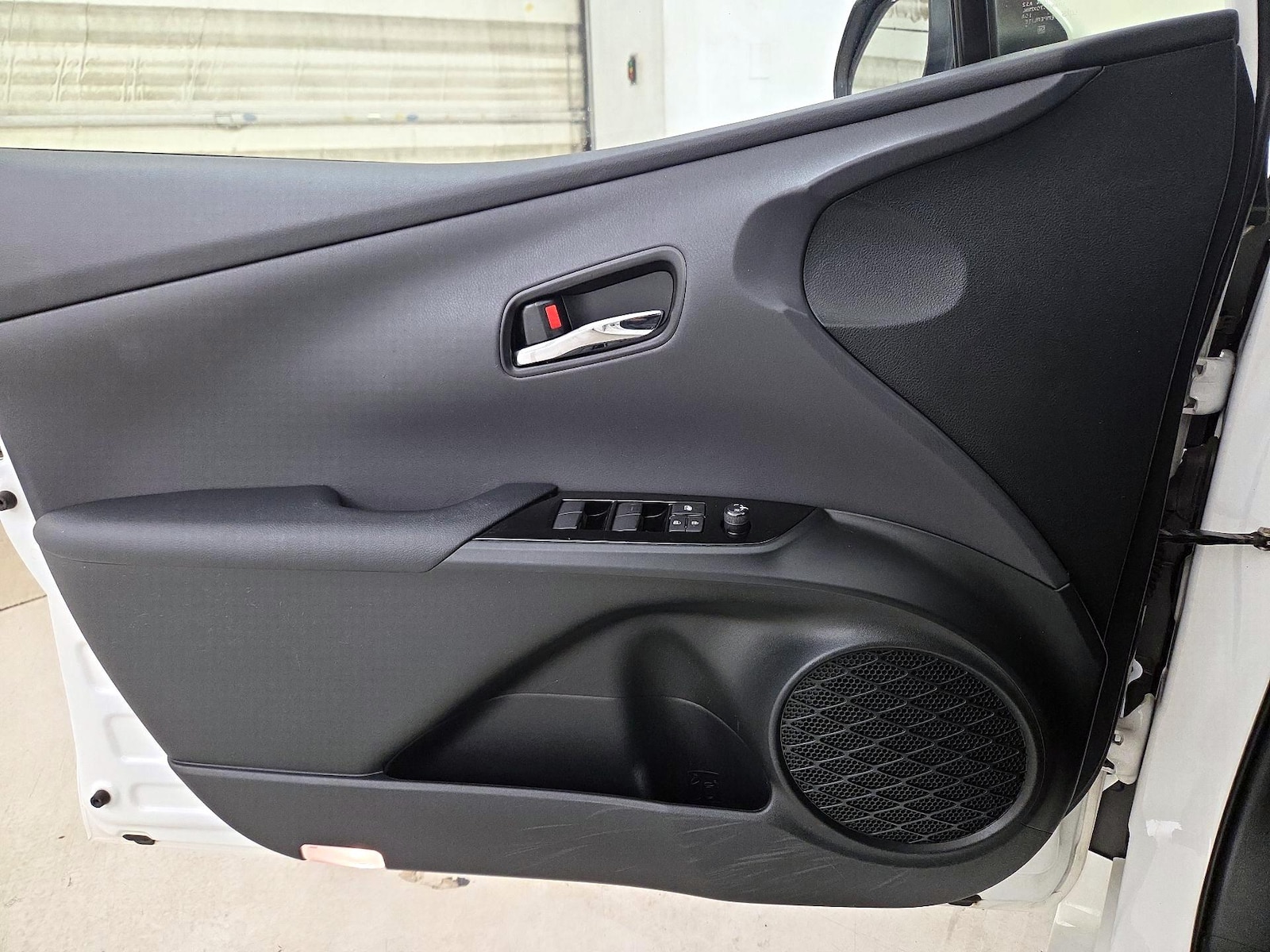 2021 Toyota Prius Prime XLE - Photo 13