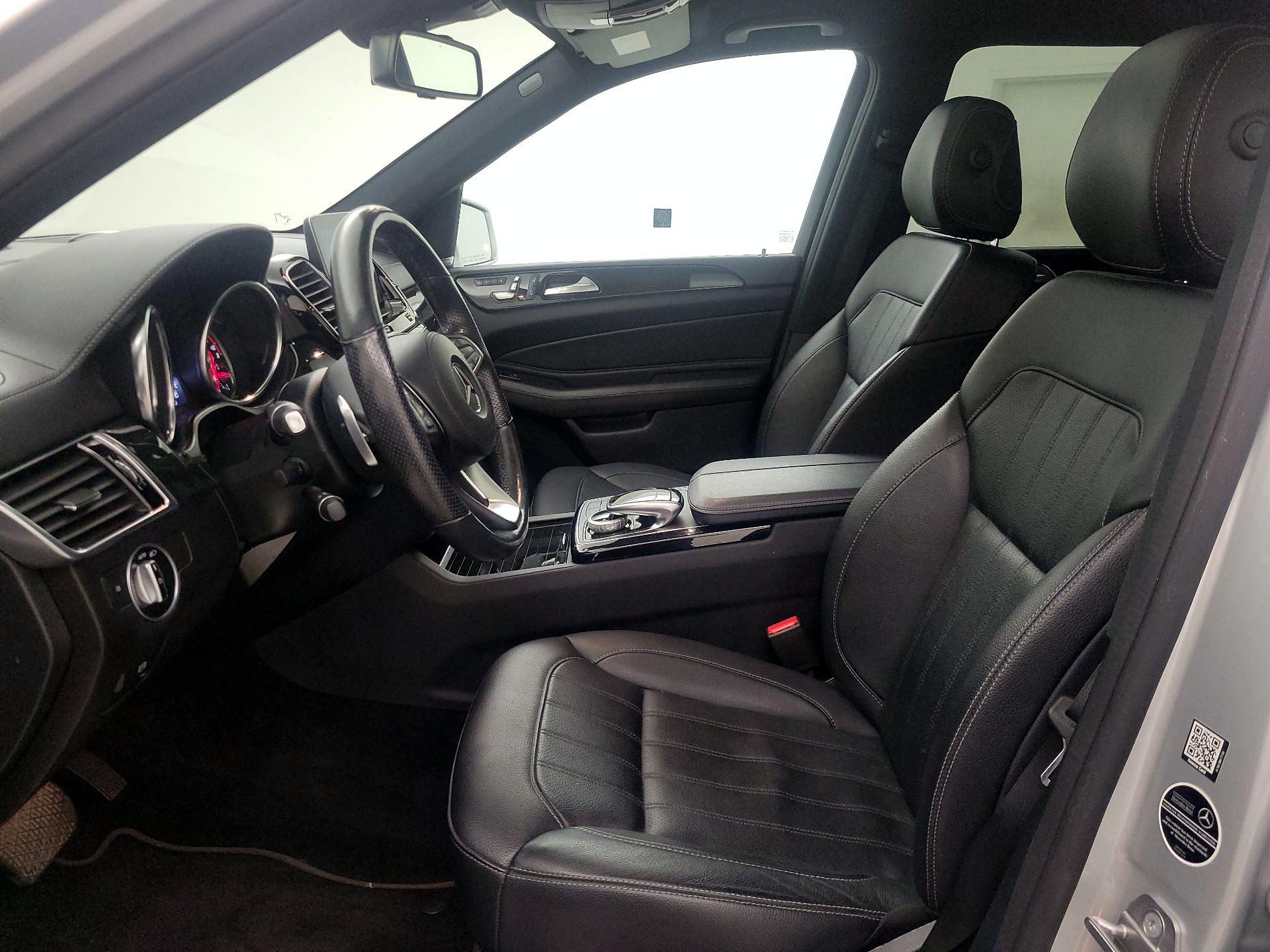 Thumbnail: 2019 Mercedes-Benz GLS - 11