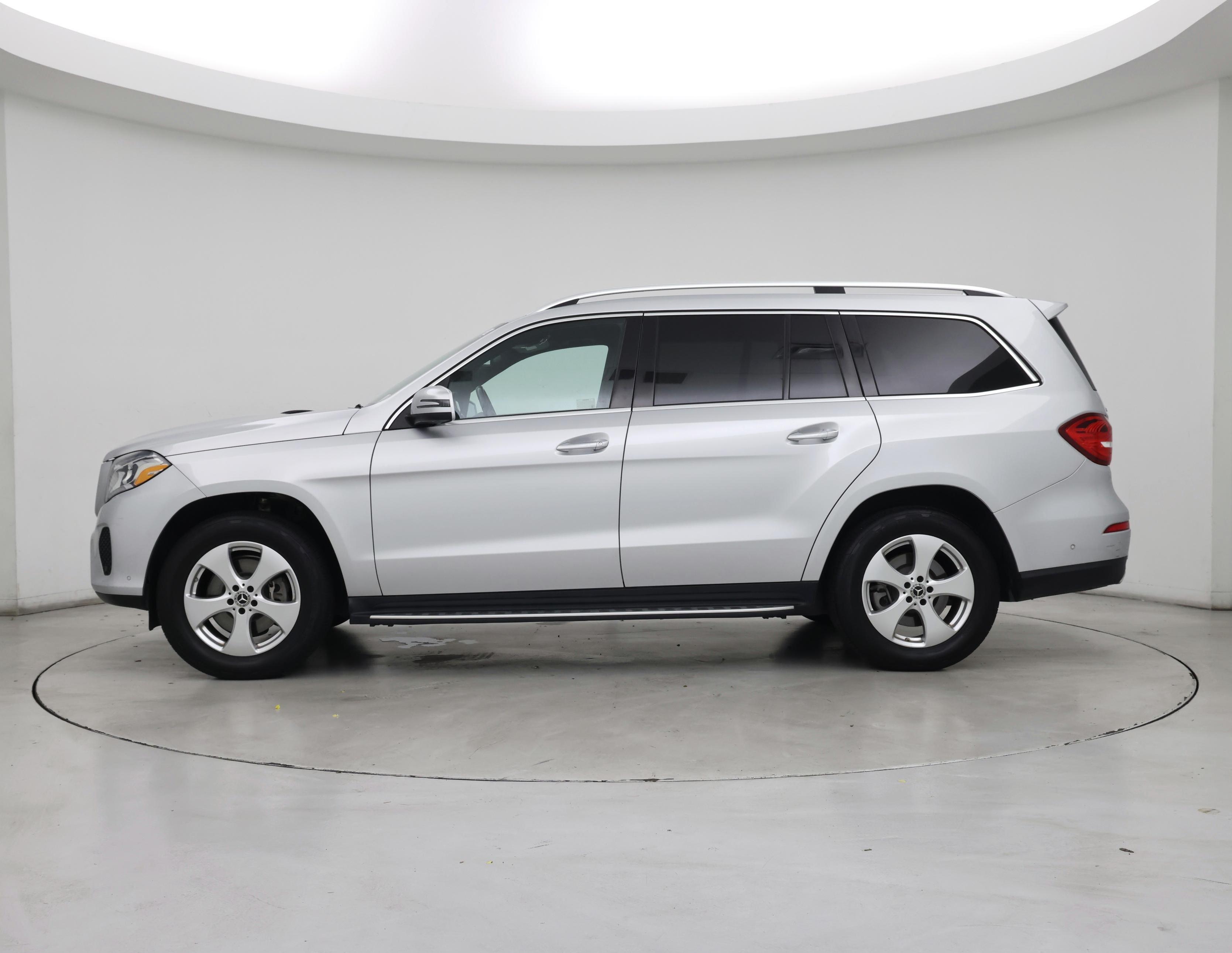 Thumbnail: 2019 Mercedes-Benz GLS - 3